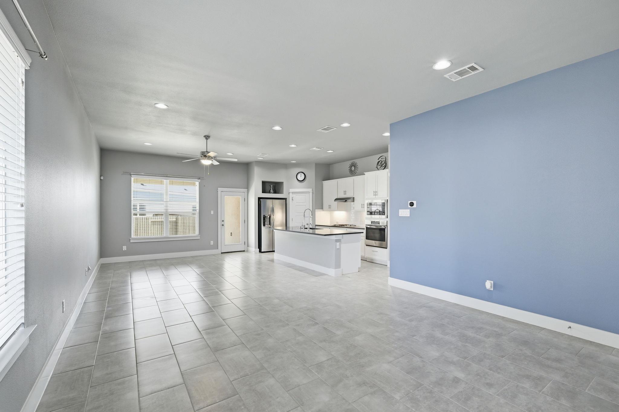 13701 Ronald W Reagan BLVD #29 — photo 4