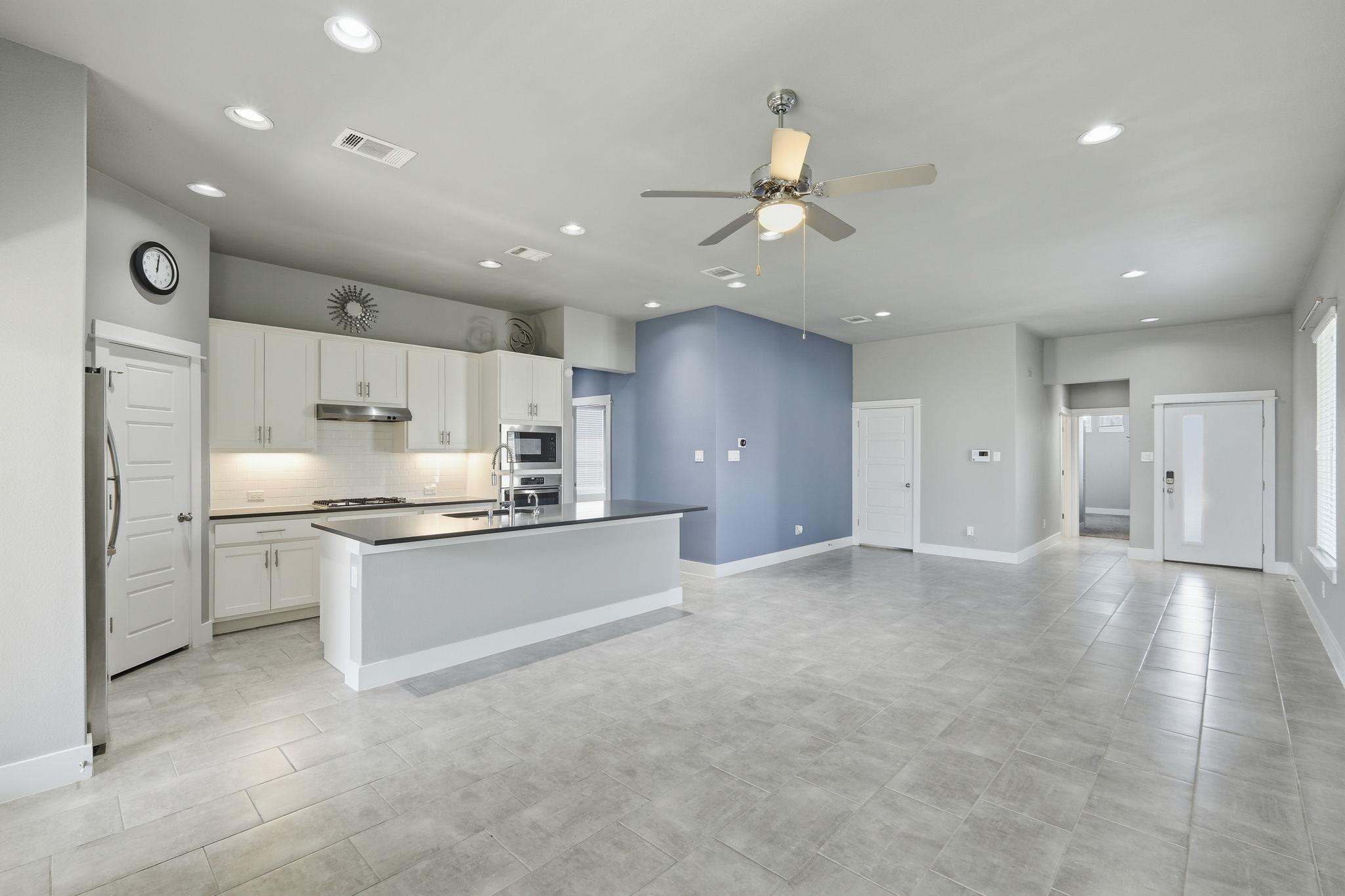 13701 Ronald W Reagan BLVD #29 — photo 5