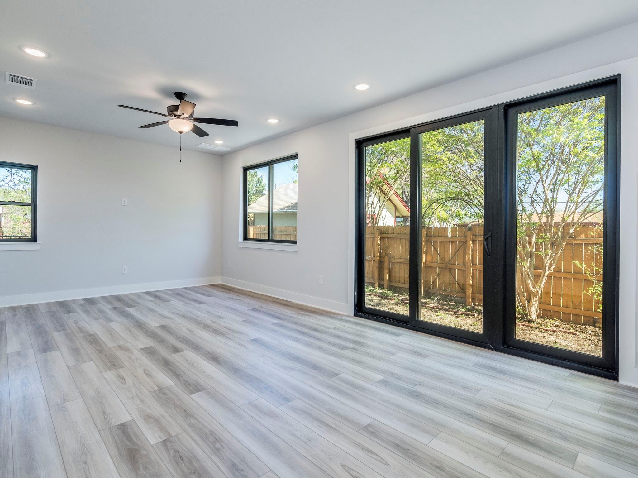206 E Wonsley DR #2 — photo 5