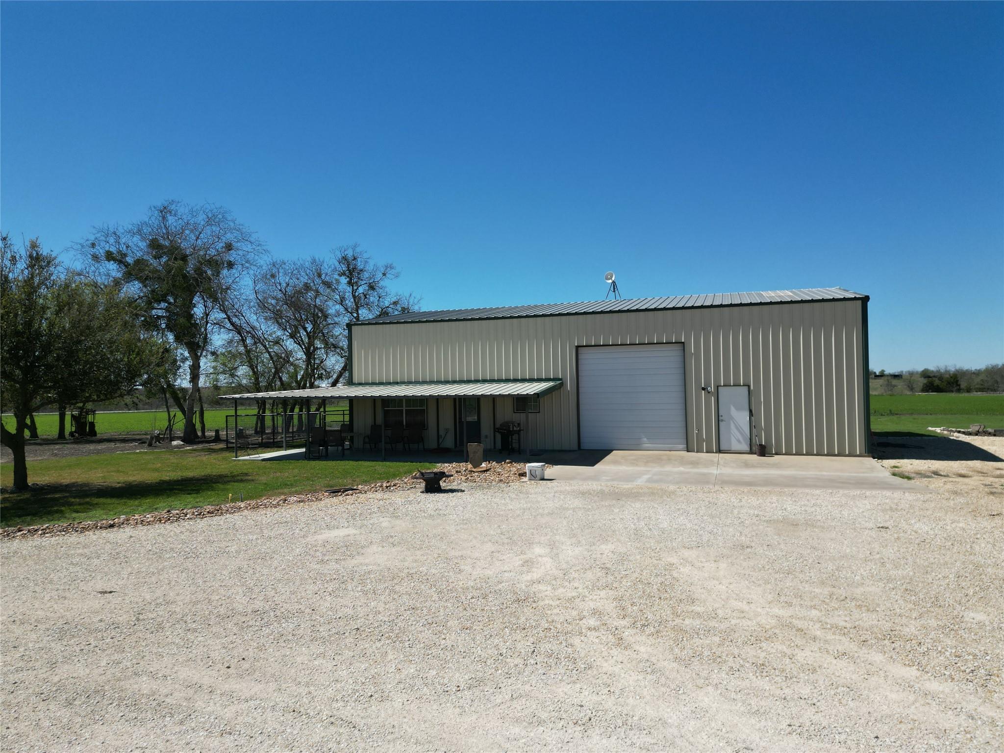 15216 FM 1100 — photo 4