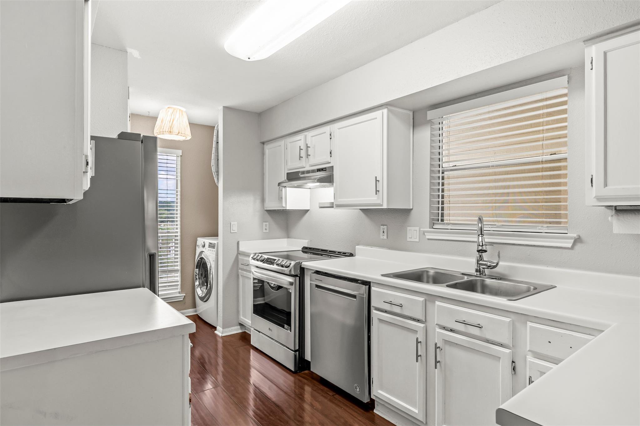 2450 Wickersham LN #1606 — photo 4