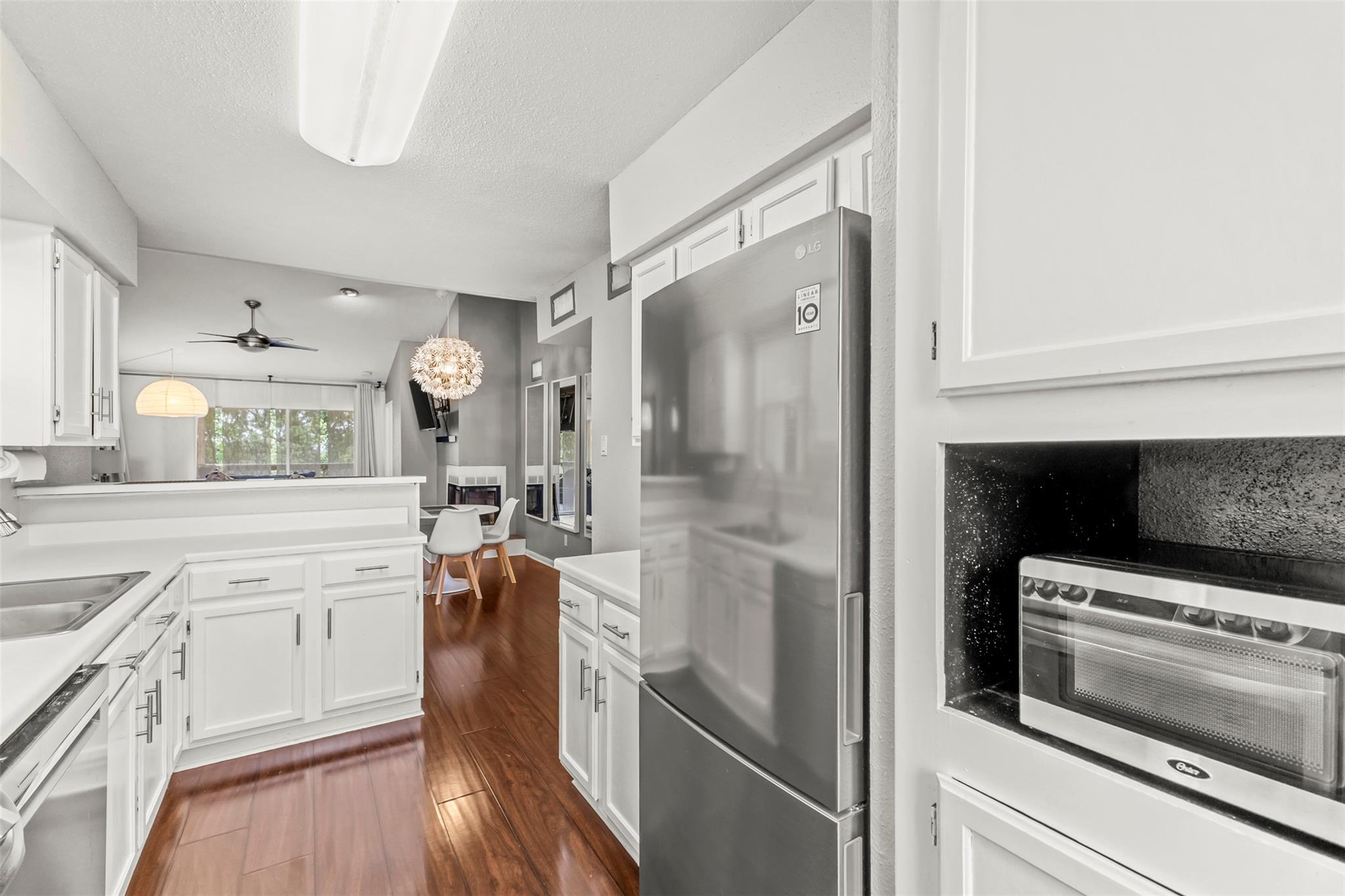2450 Wickersham LN #1606 — photo 5
