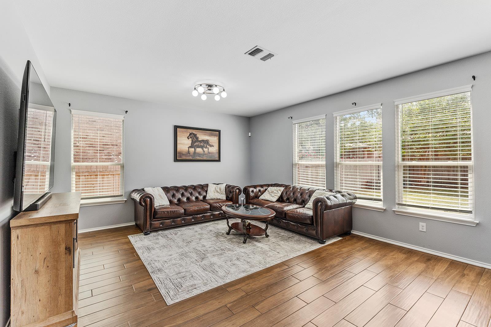 1425 Bovina DR — photo 4