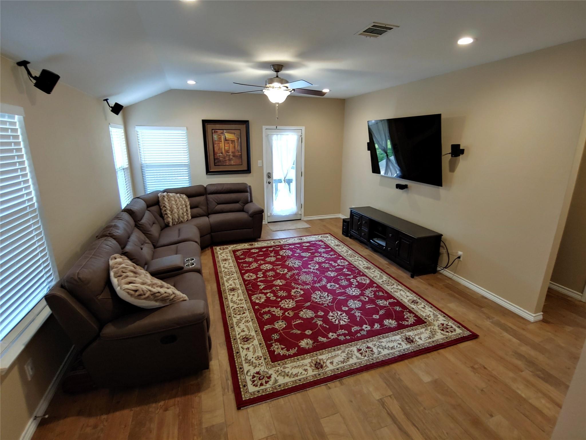 8124 Tockington WAY — photo 3