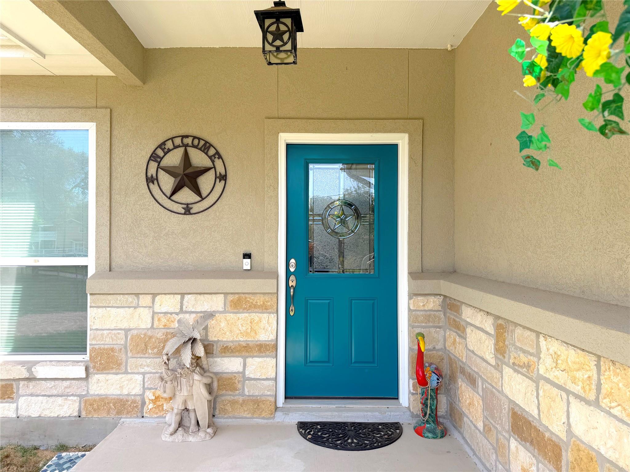 2872 Lakeview DR — photo 3