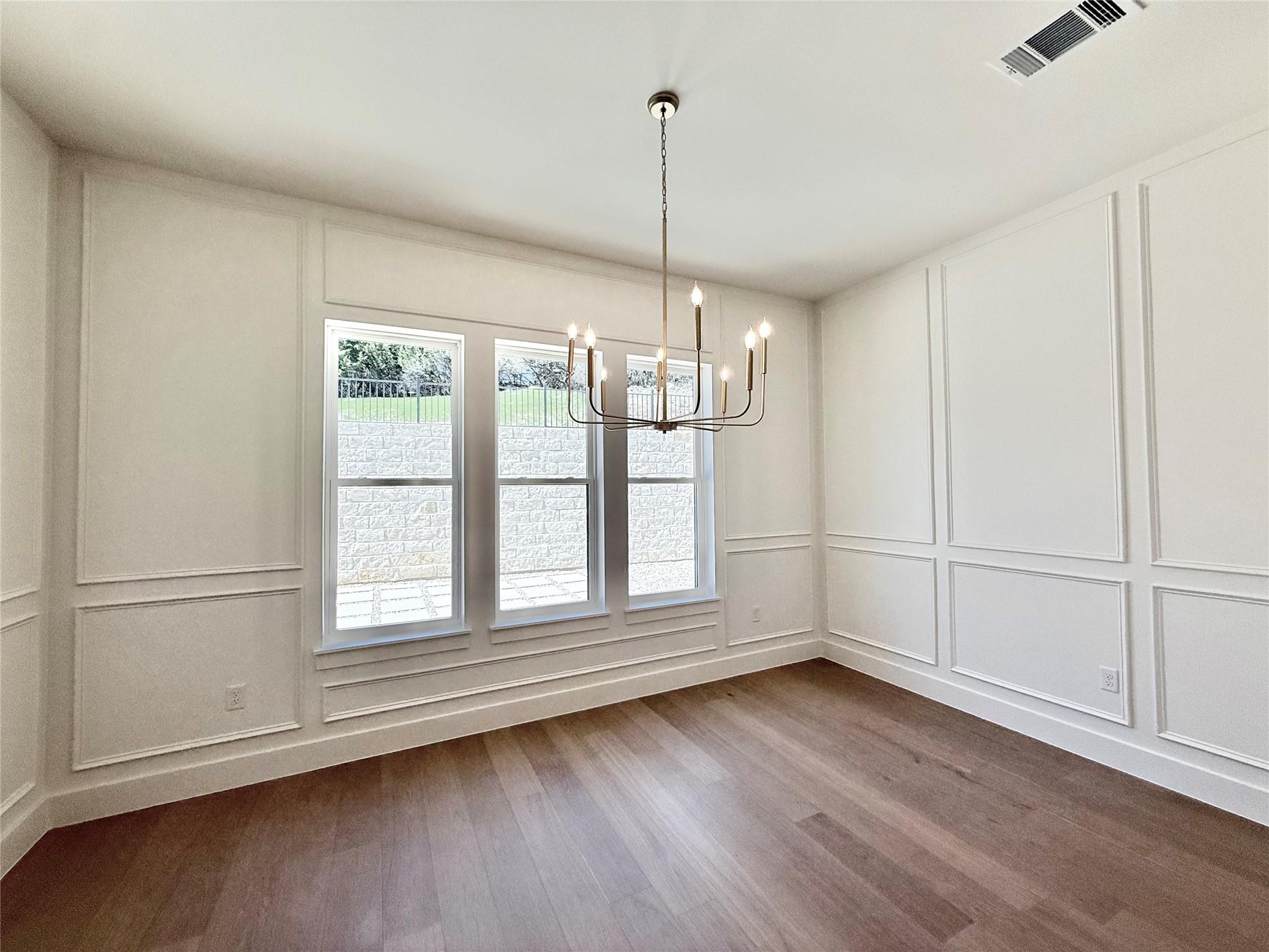 314 Alloway DR — photo 4