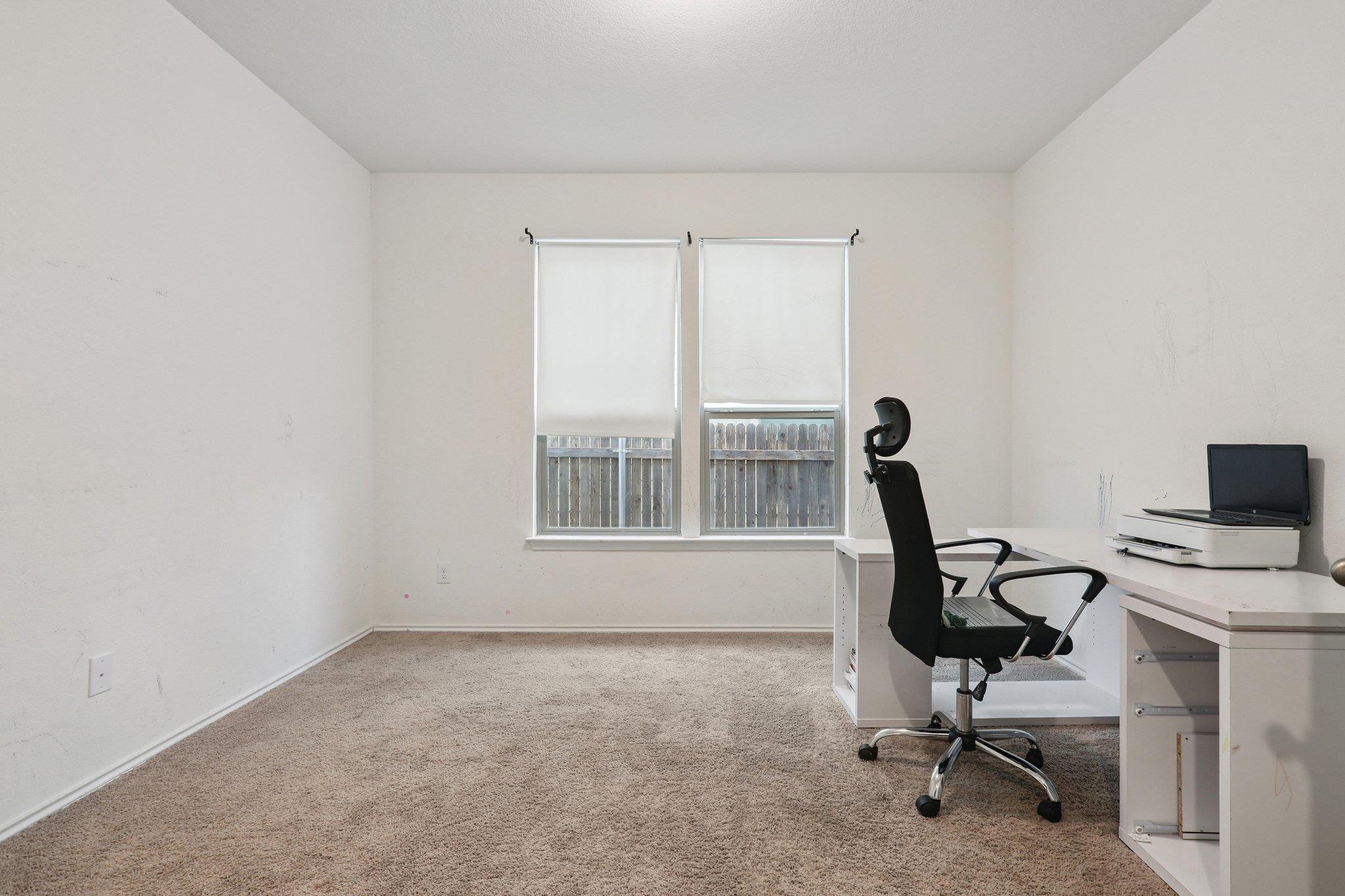 13817 Eleanor Roosevelt ST — photo 4