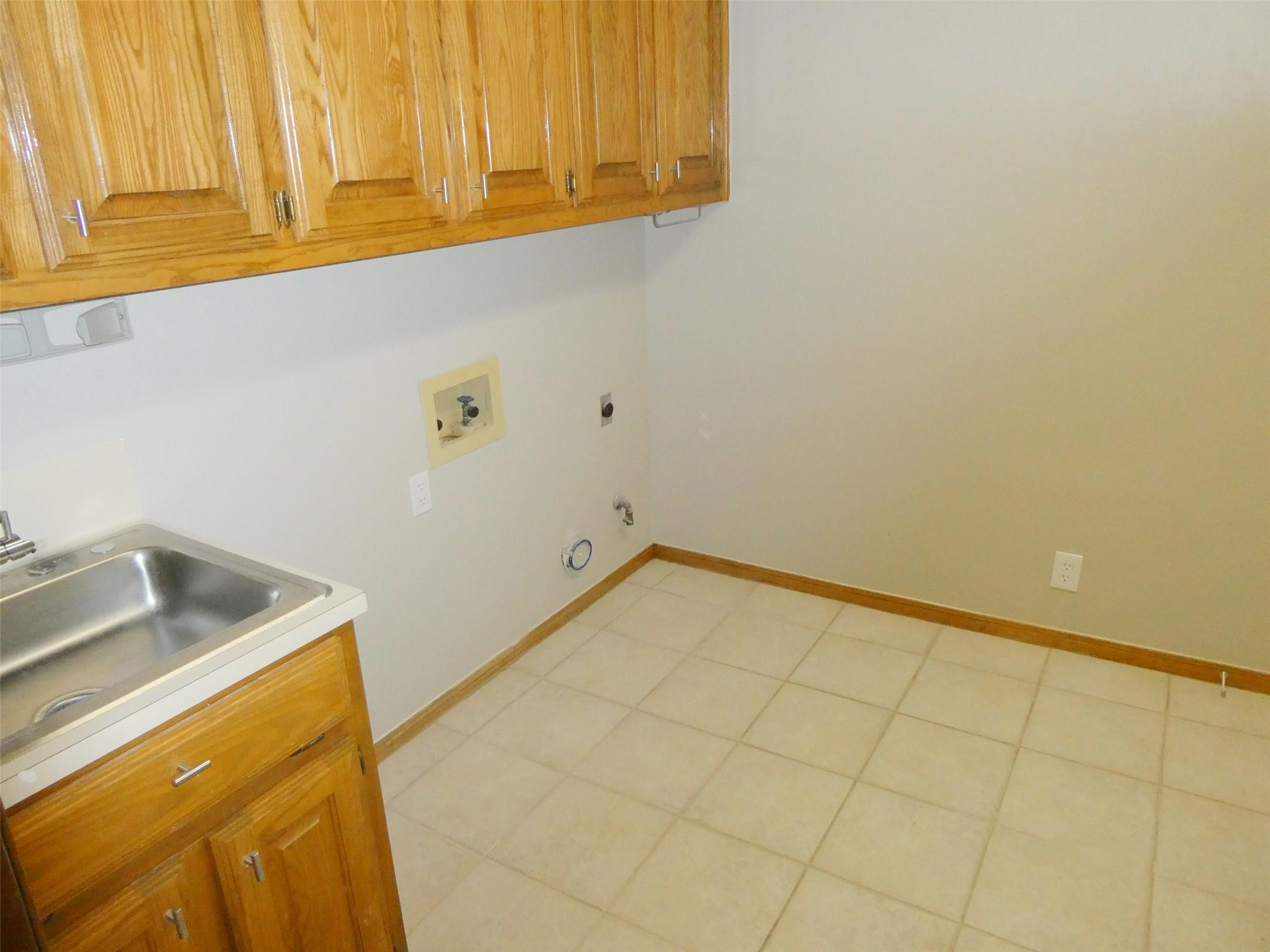 10225 PINEHURST DR — photo 4