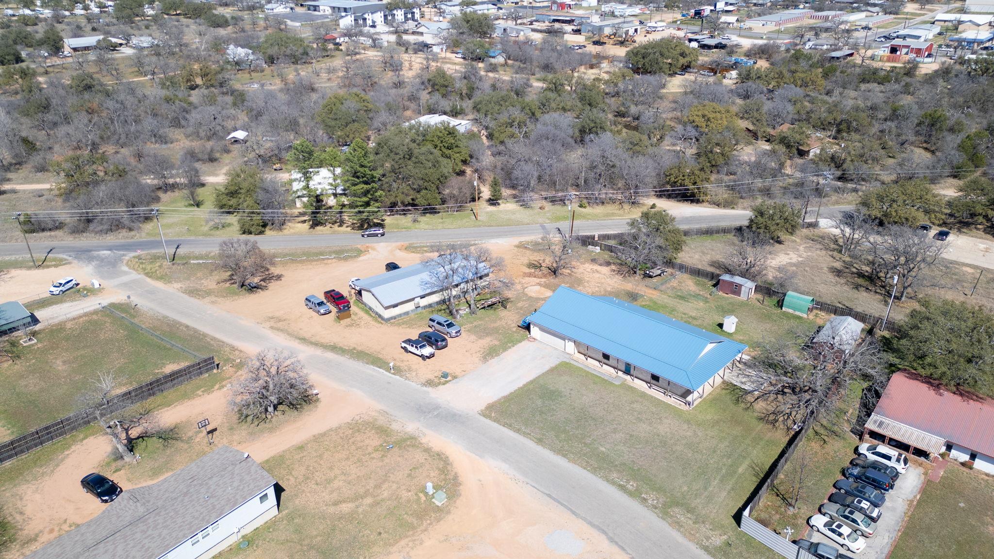 2207 Boxwood CIR — photo 4