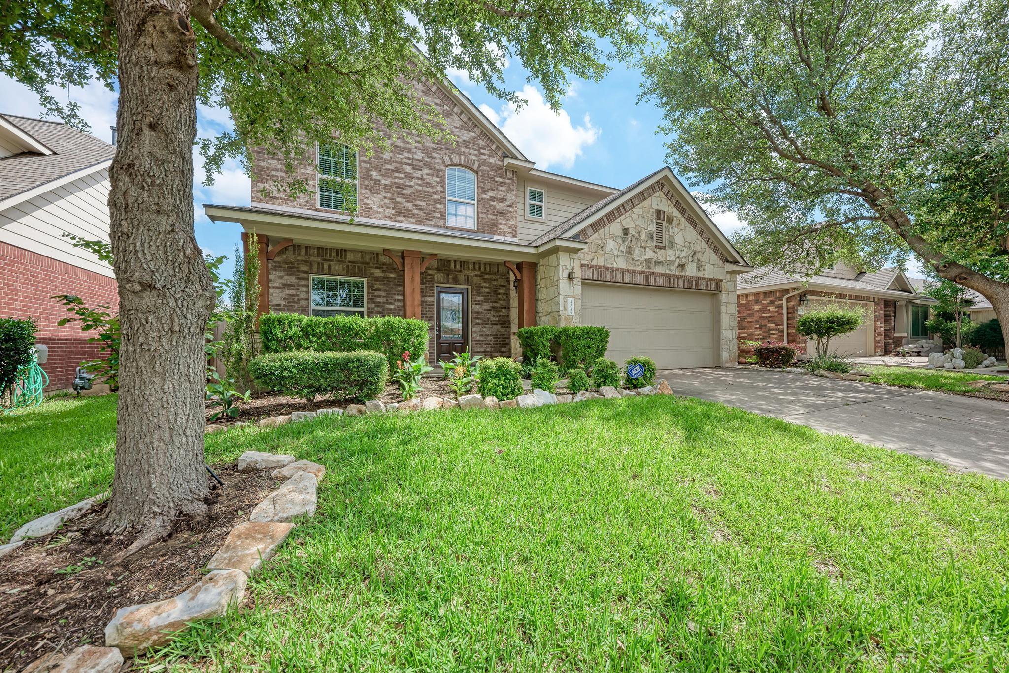 1704 Stonehaven LN — photo 4