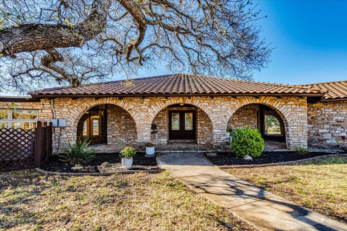 9763 Ranch Road 1623 — photo 5