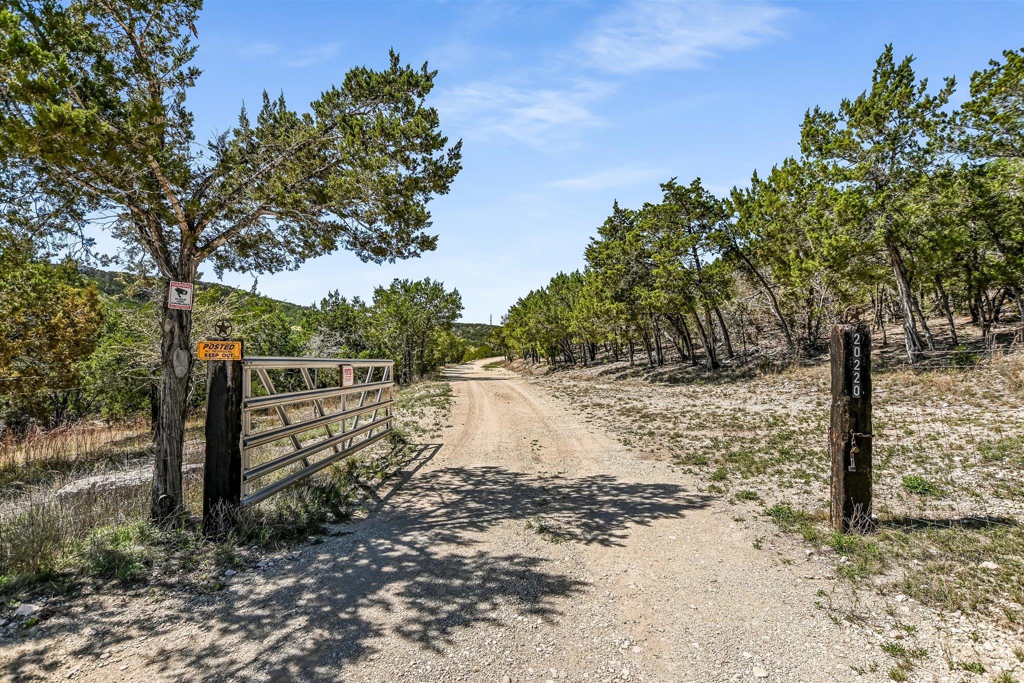 20220 Doe Run — photo 4
