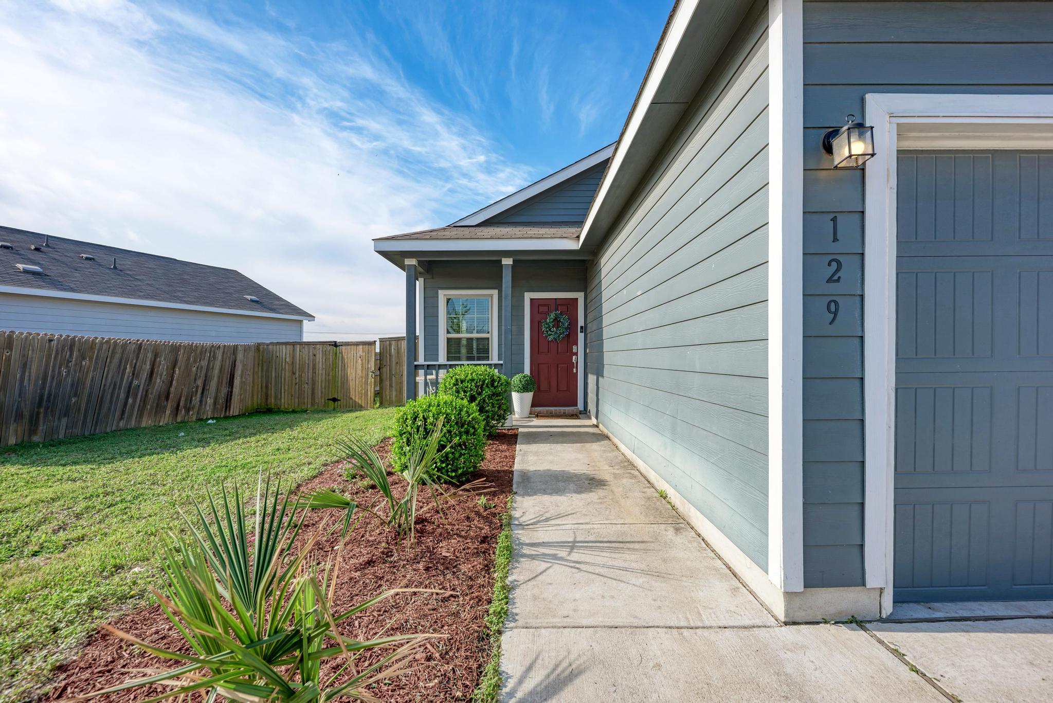 129 Vulcan DR — photo 5