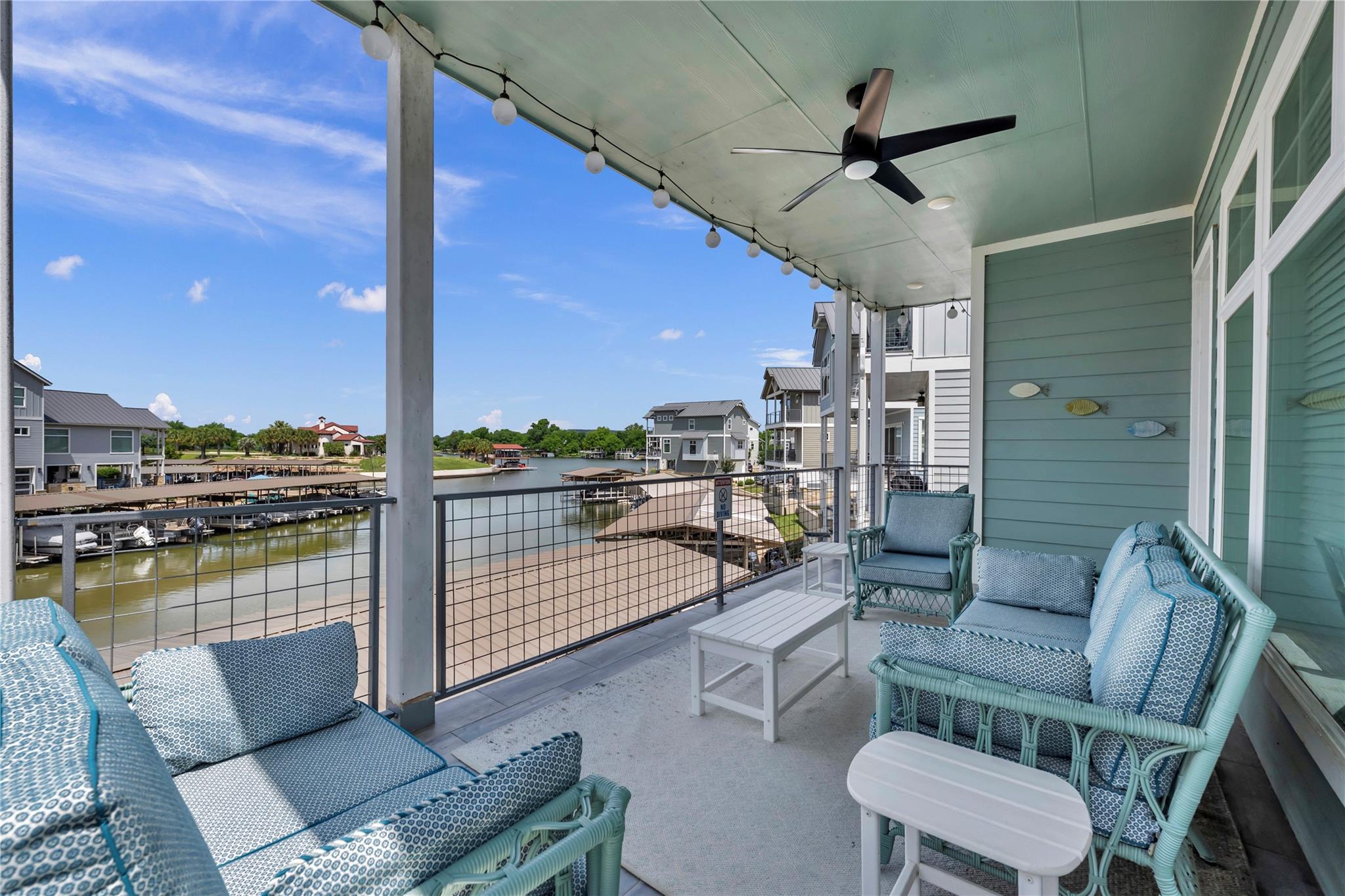 200 Marina Bluff — photo 4