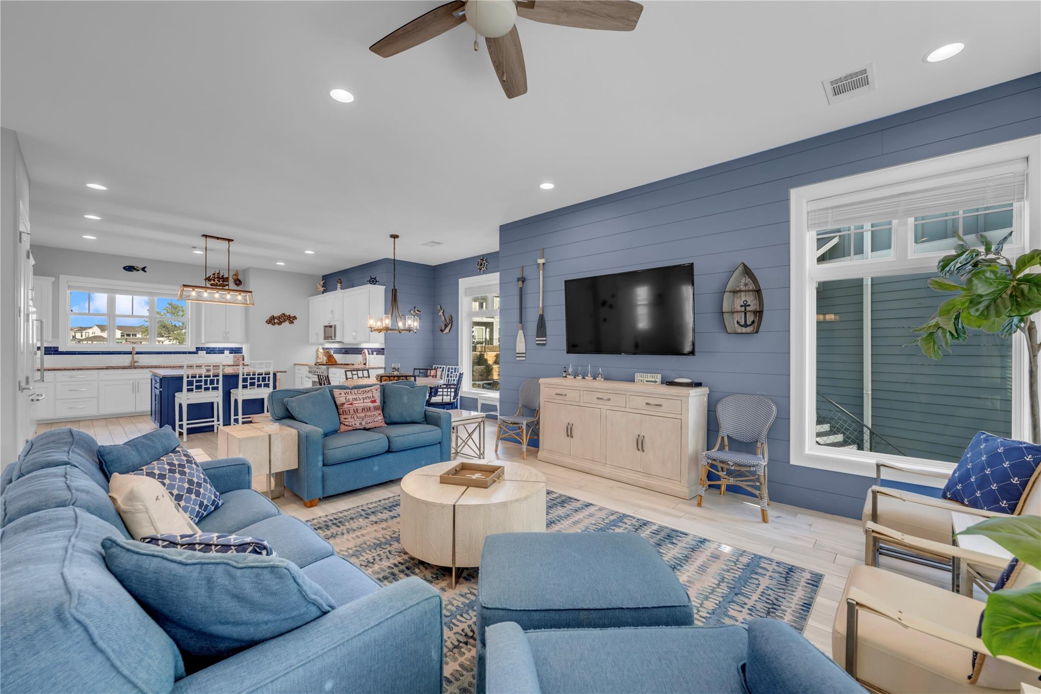 200 Marina Bluff — photo 5