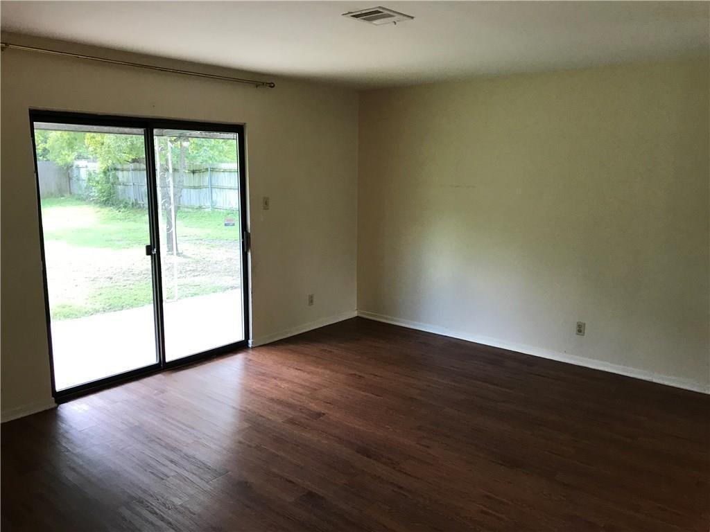 7513 East Crest DR — photo 3