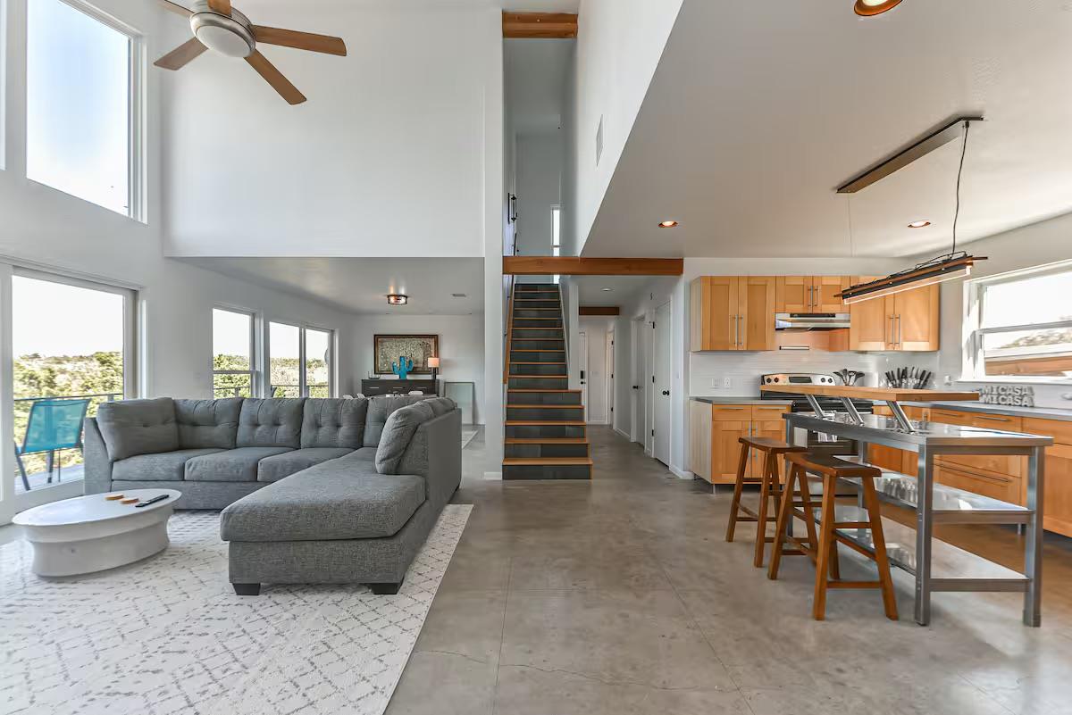 620 Windy Hills RD — photo 3