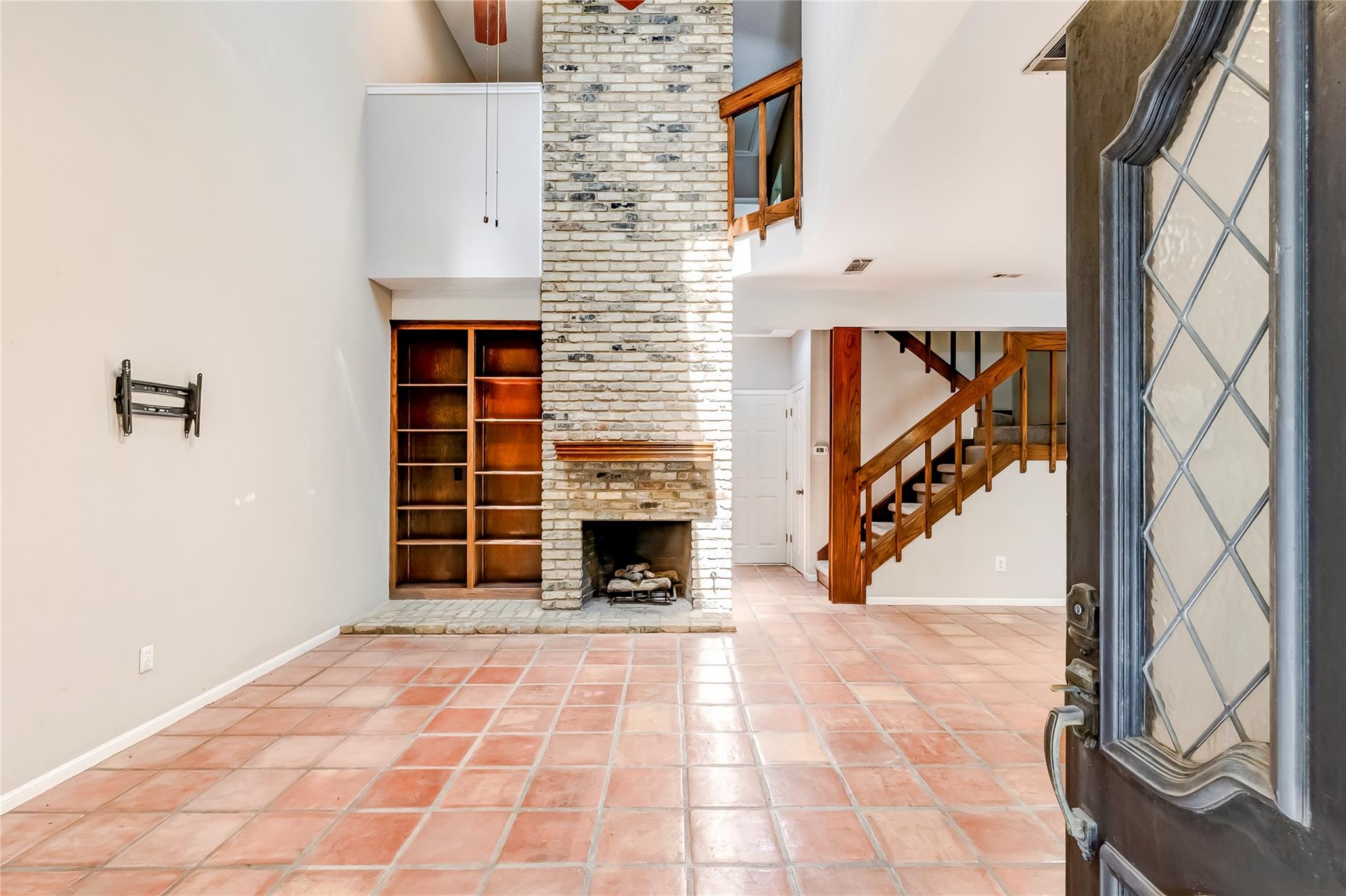 10819 Crown Colony DR #19 — photo 4