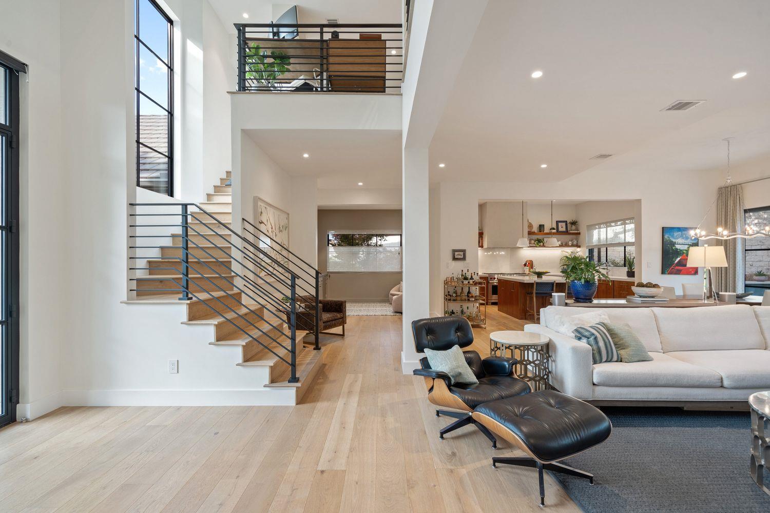 2300 Barton Creek BLVD #4 — photo 4