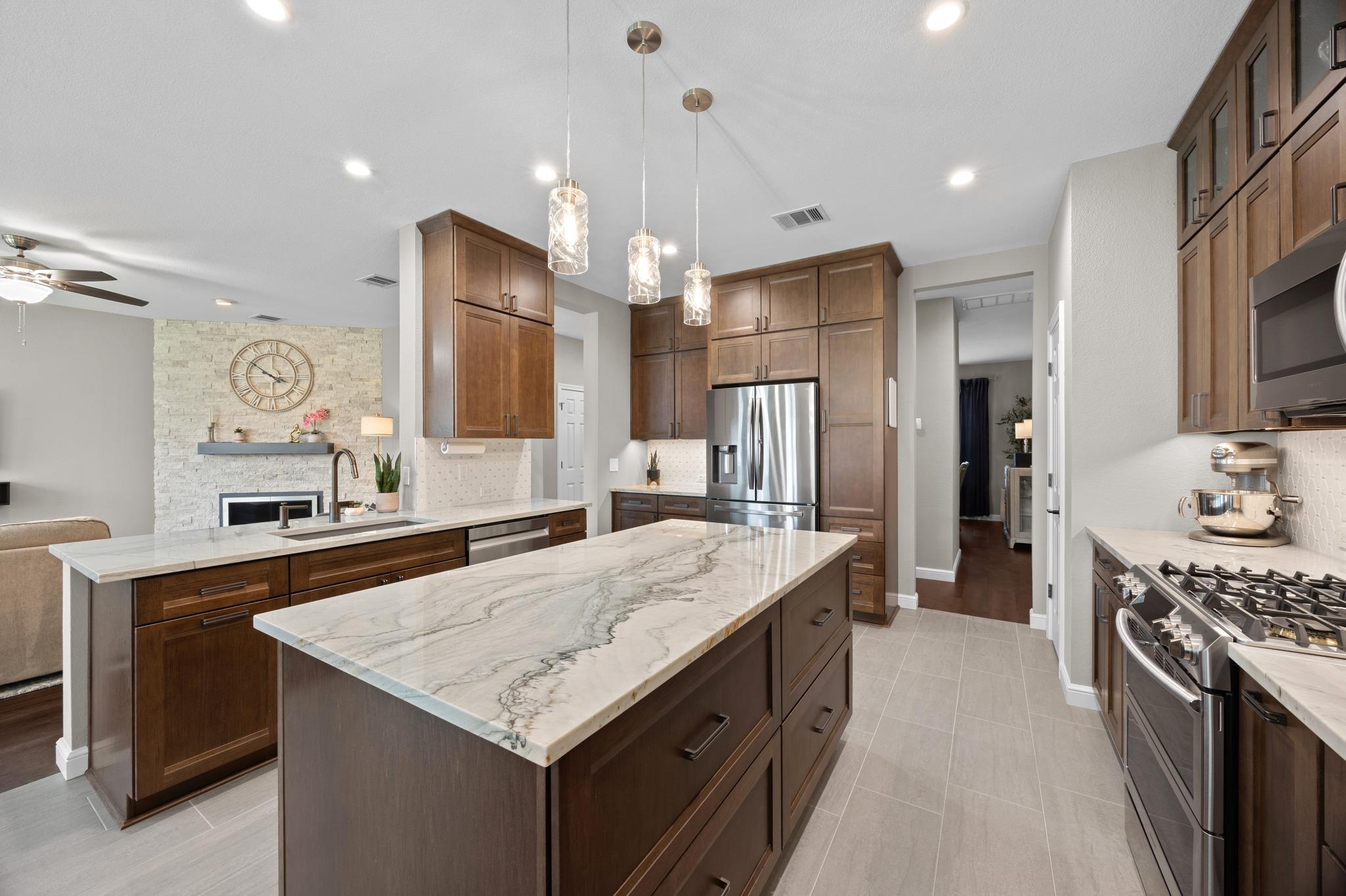 3512 Endless Shore DR — photo 3