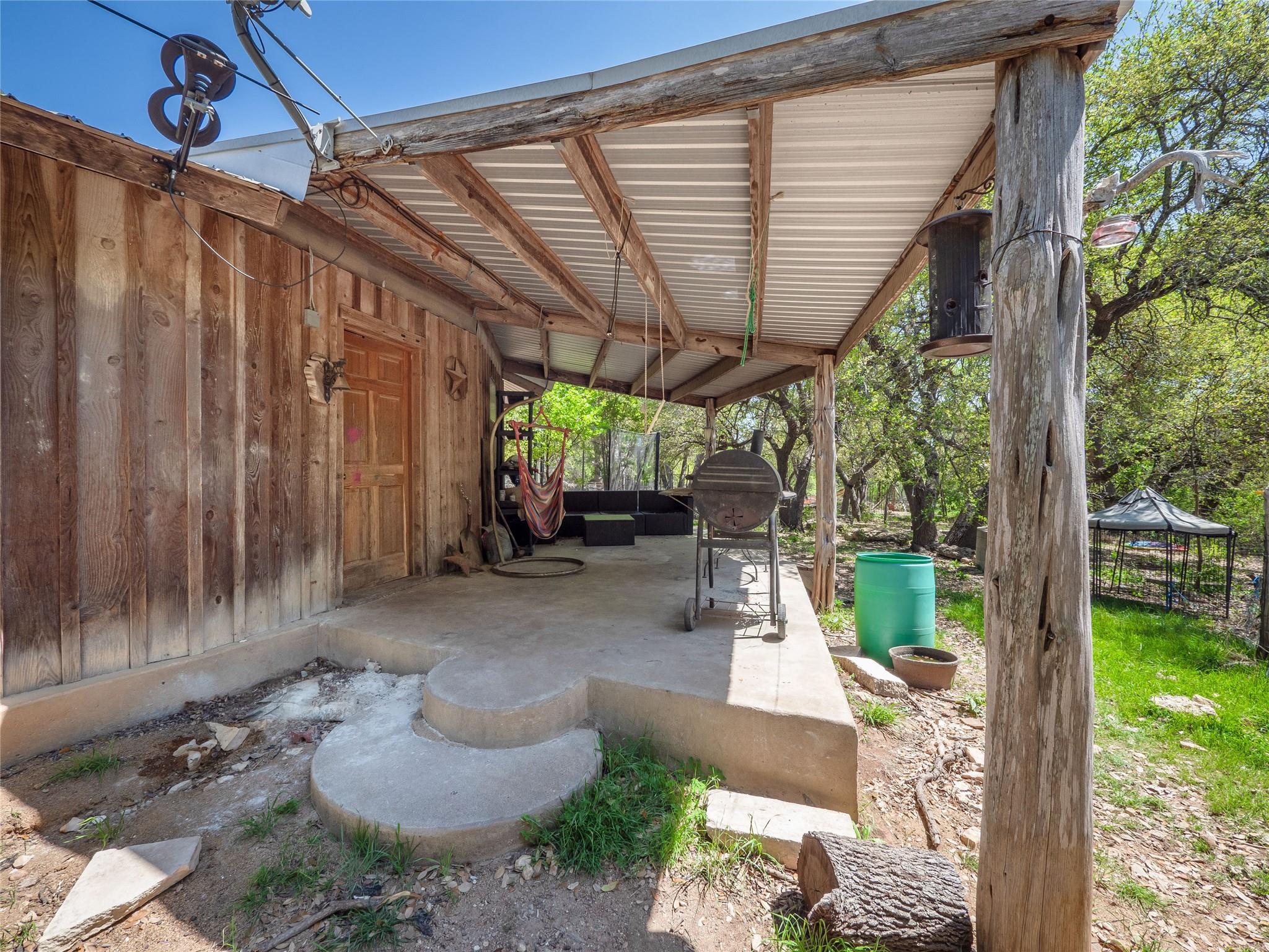 21500 Firefly RD — photo 3