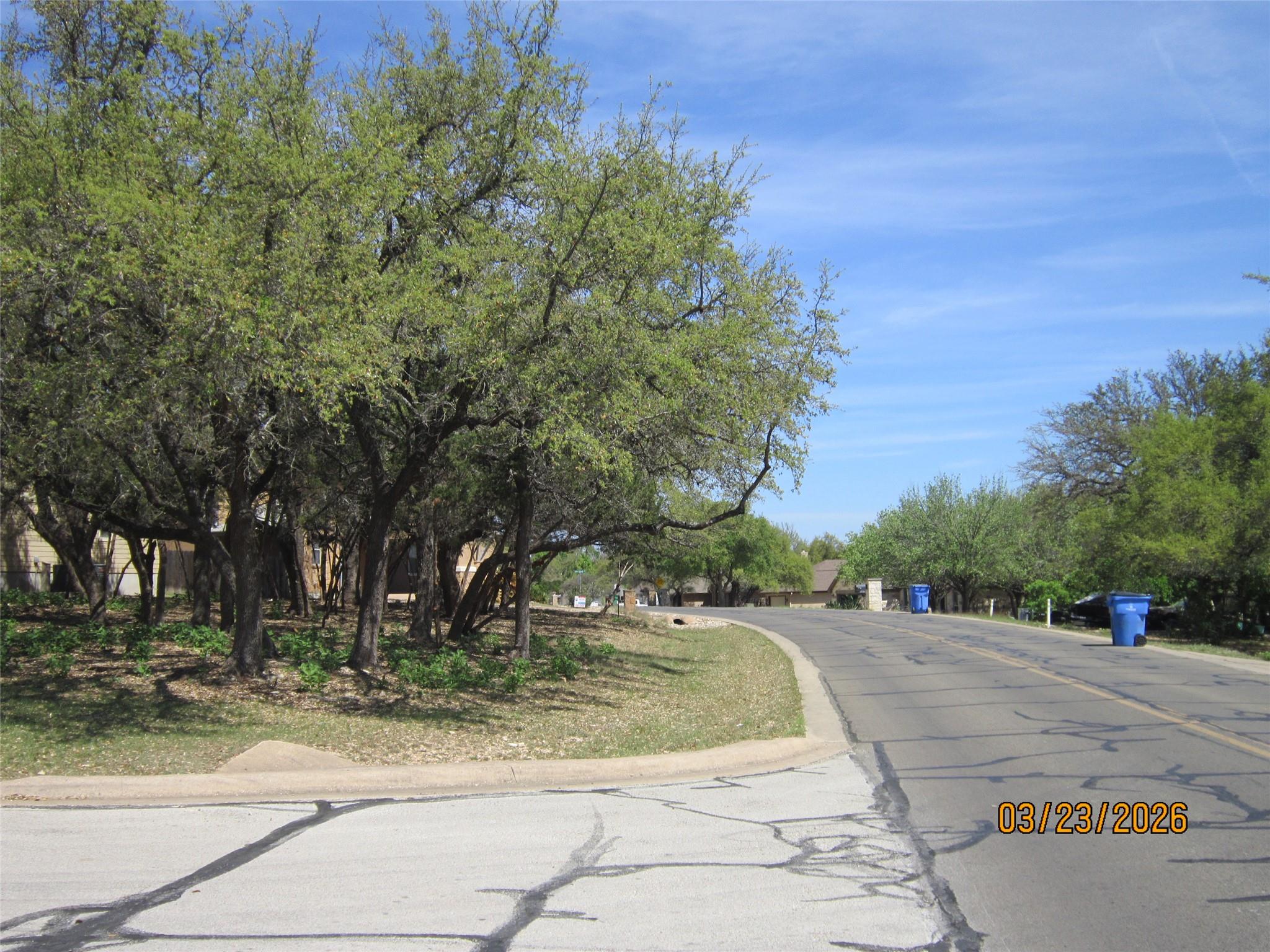 18804 Venture DR — photo 4
