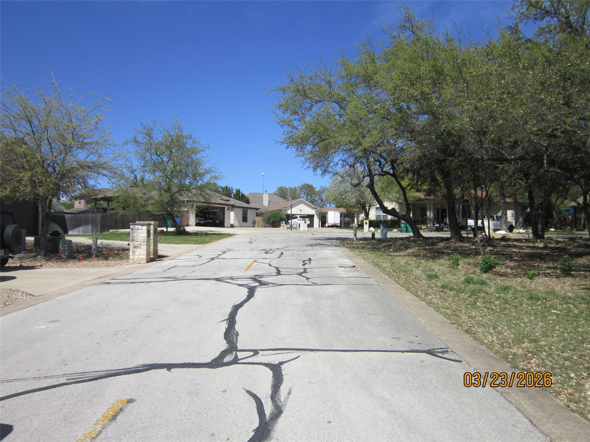 18804 Venture DR — photo 3