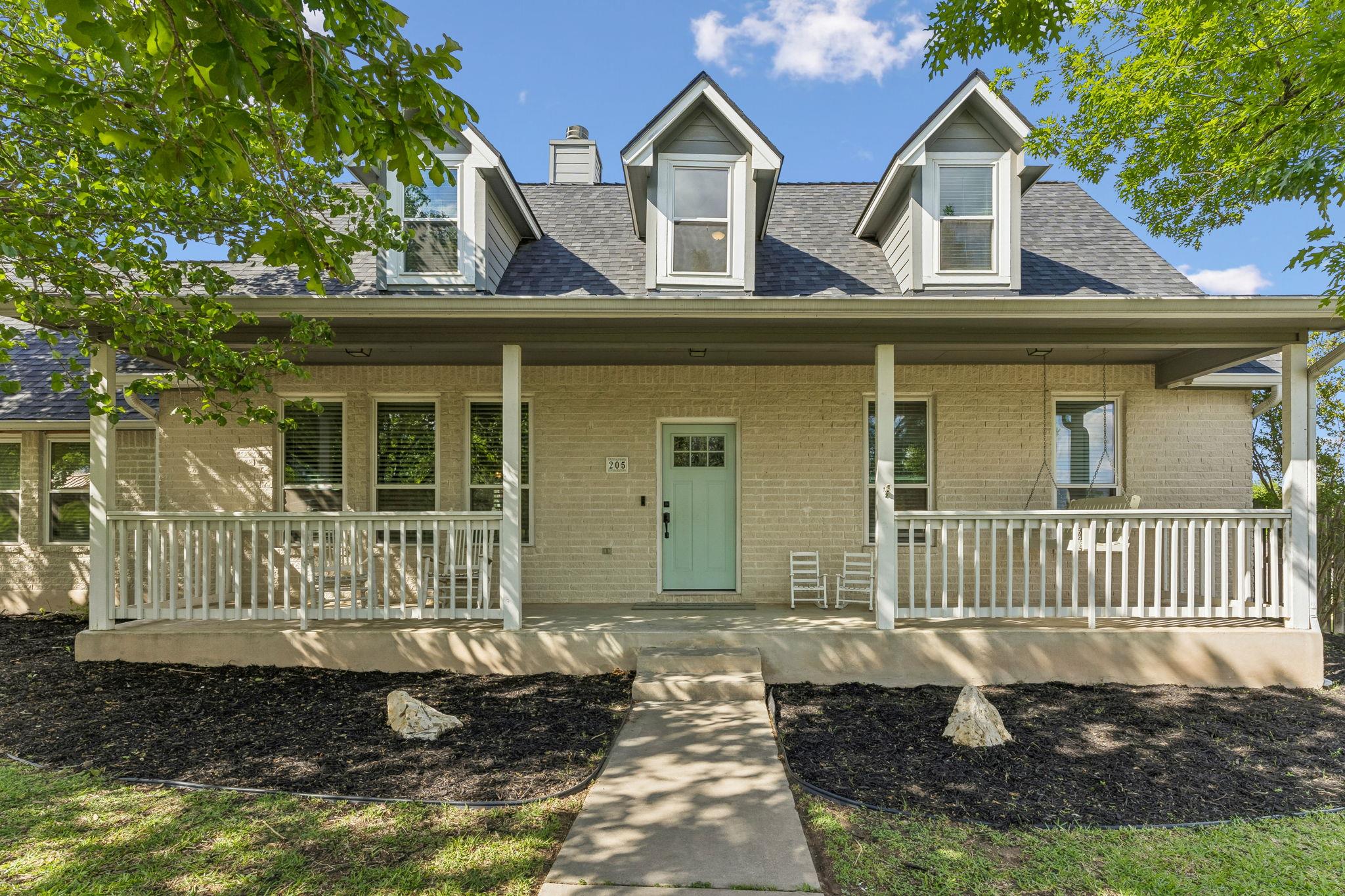 205 Morningside CIR — photo 3