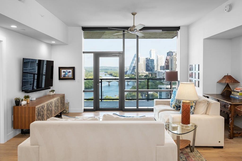 70 Rainey ST #1306 — photo 3