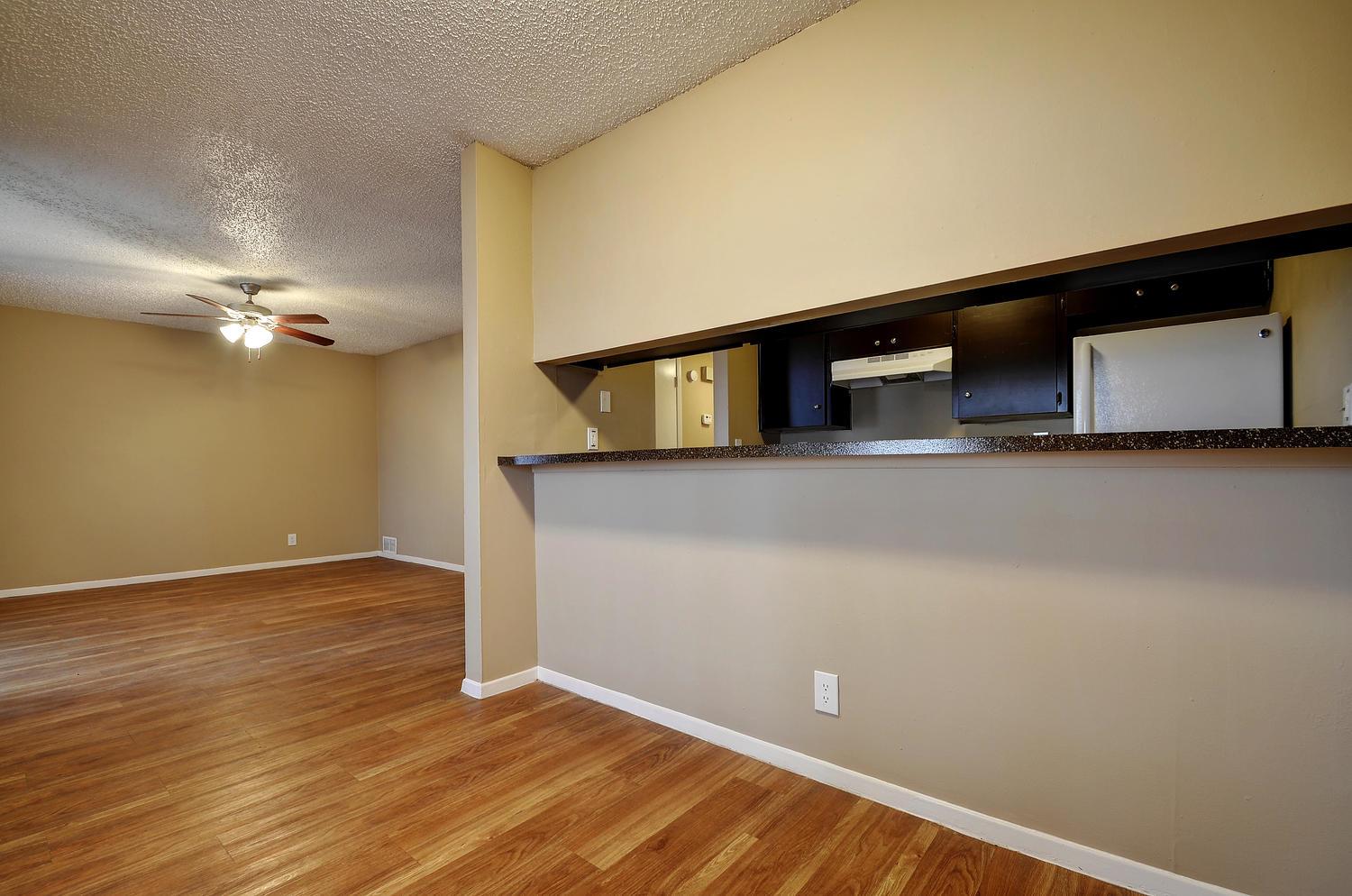 2414 Ventura DR #106 — photo 3