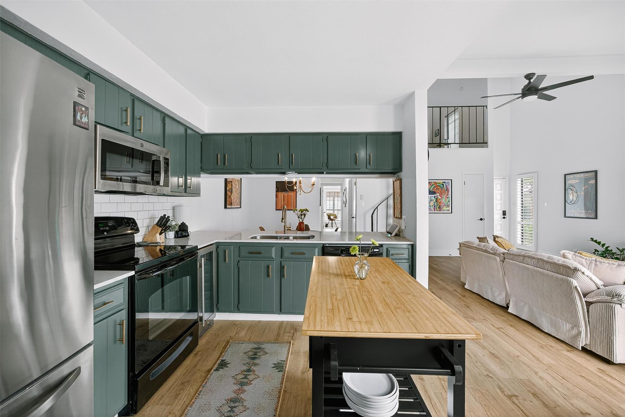 1727 Timber Ridge DR — photo 5