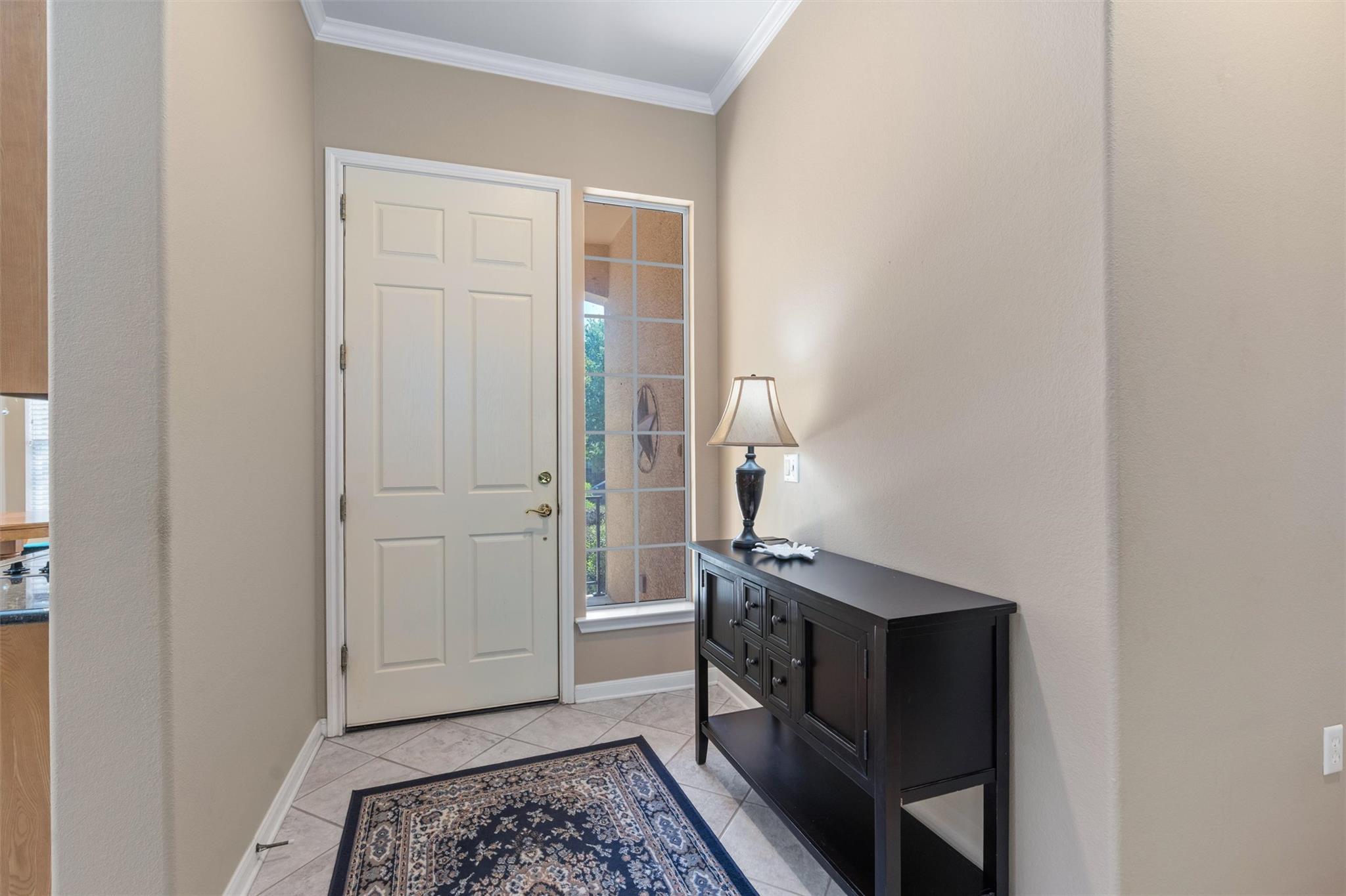110 Persimmon LN — photo 4