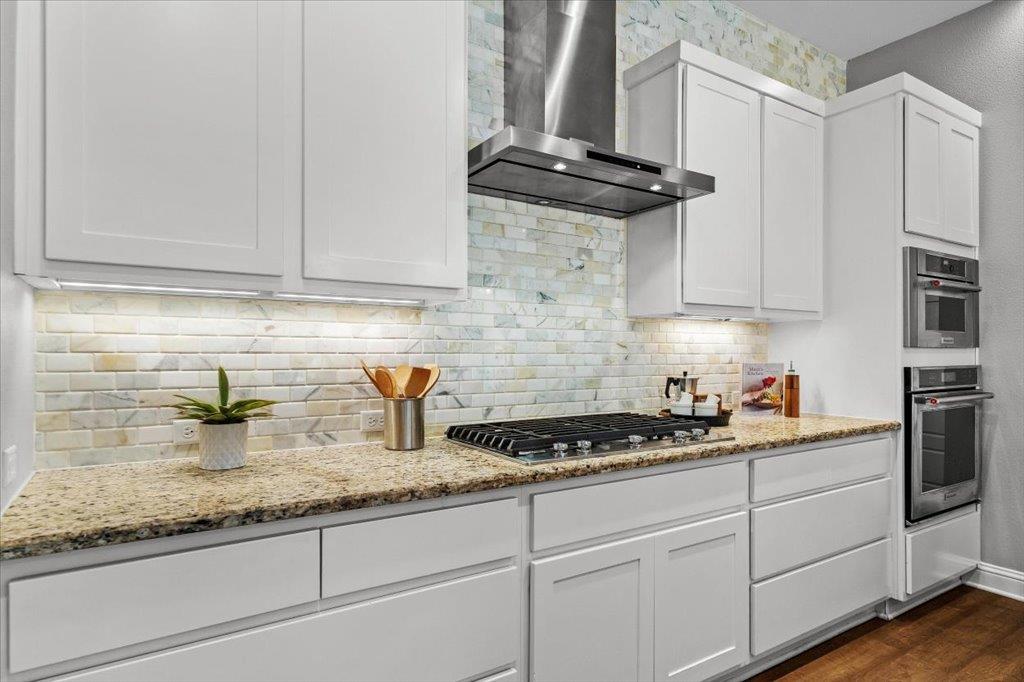 6724 Vicenza DR — photo 5