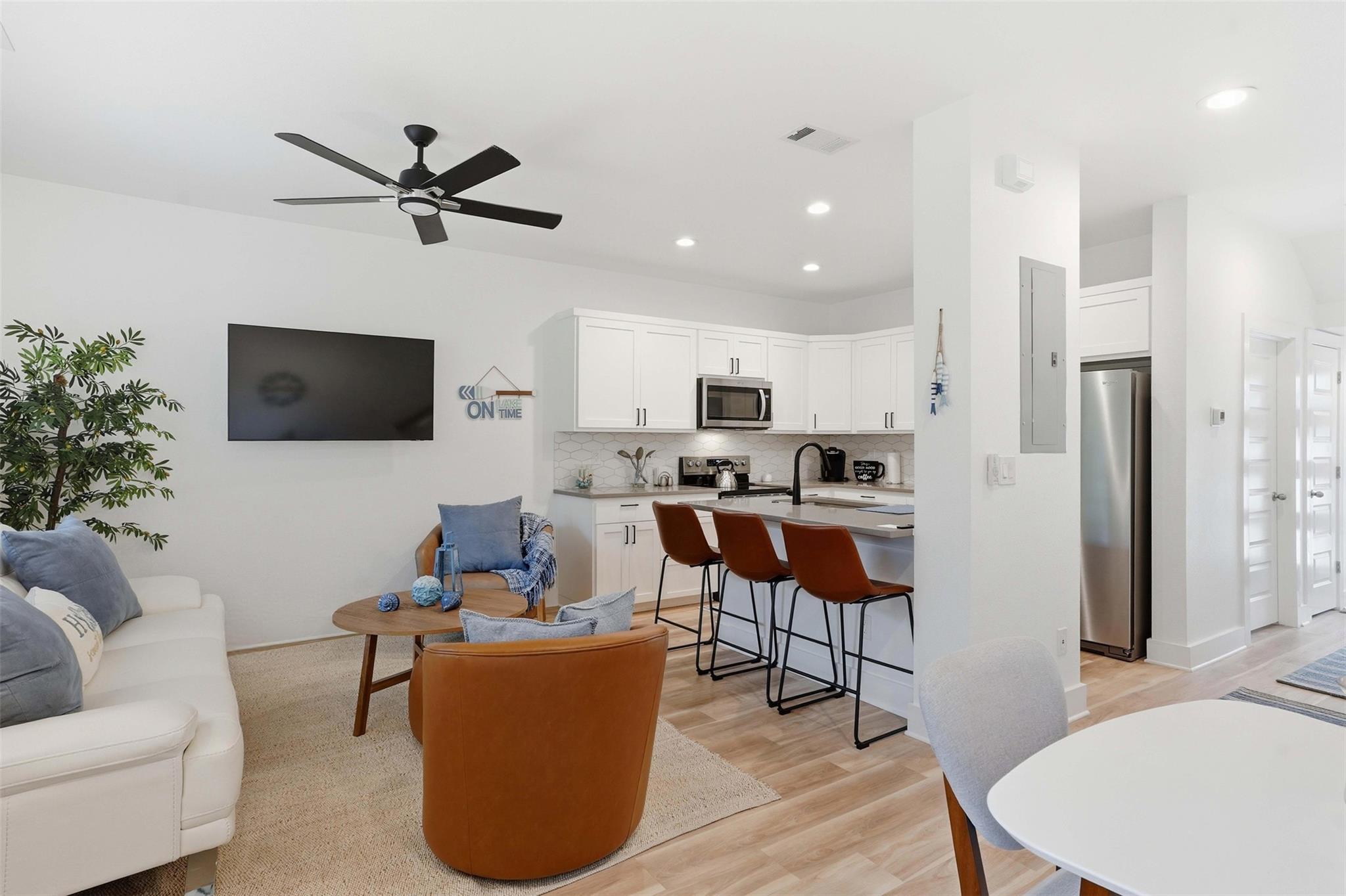 512 Palmer DR — photo 5
