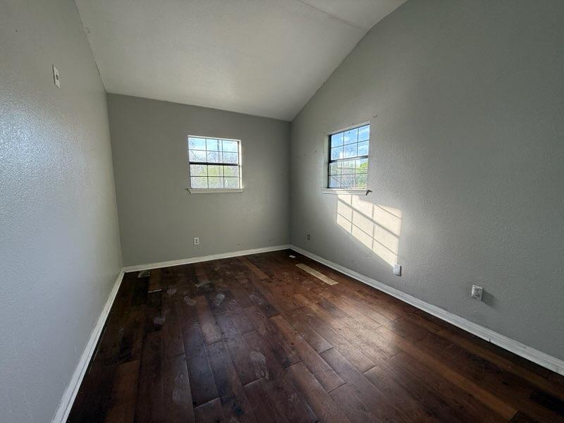 5609 Gloucester LN — photo 4