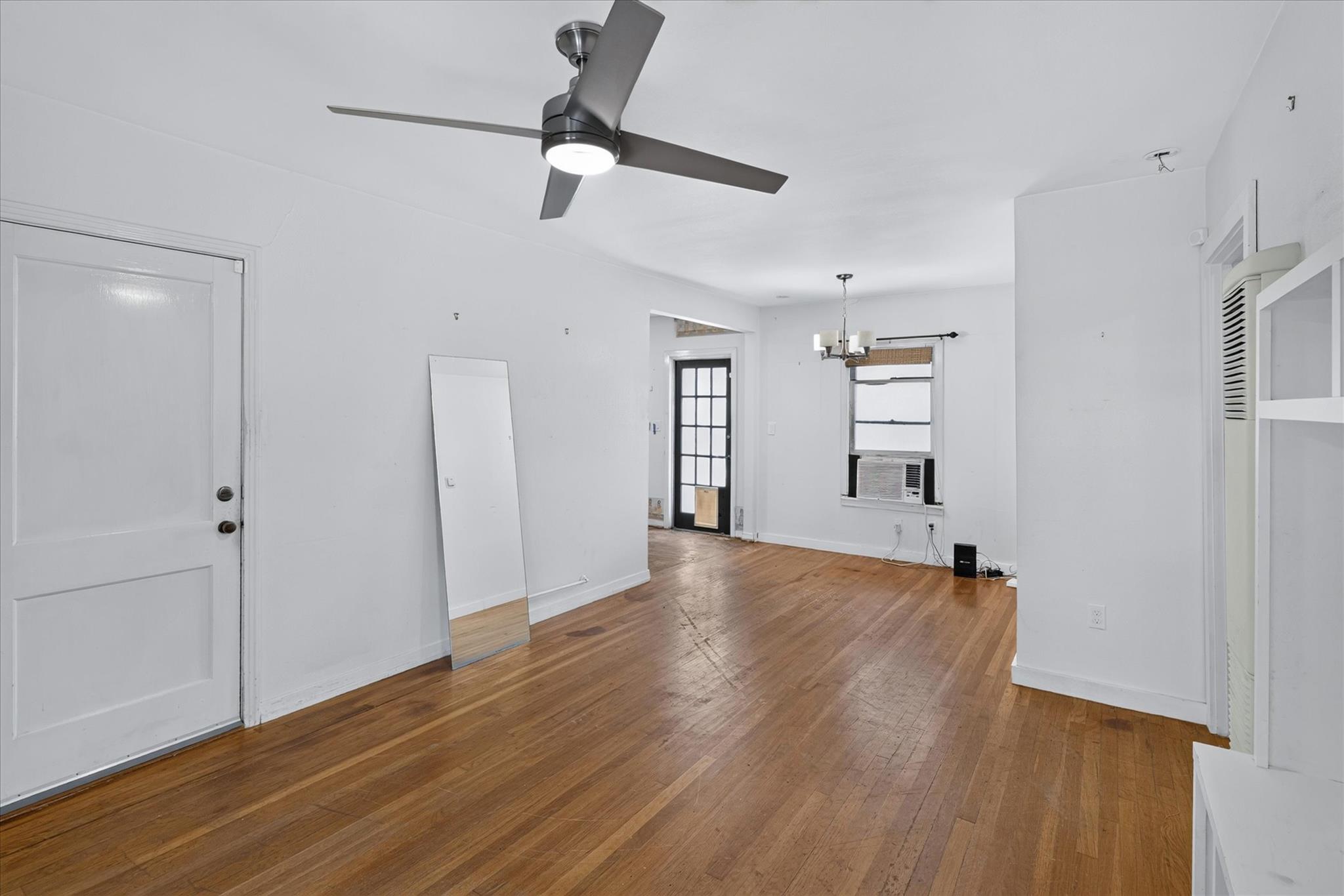 5701 Link Ave — photo 4
