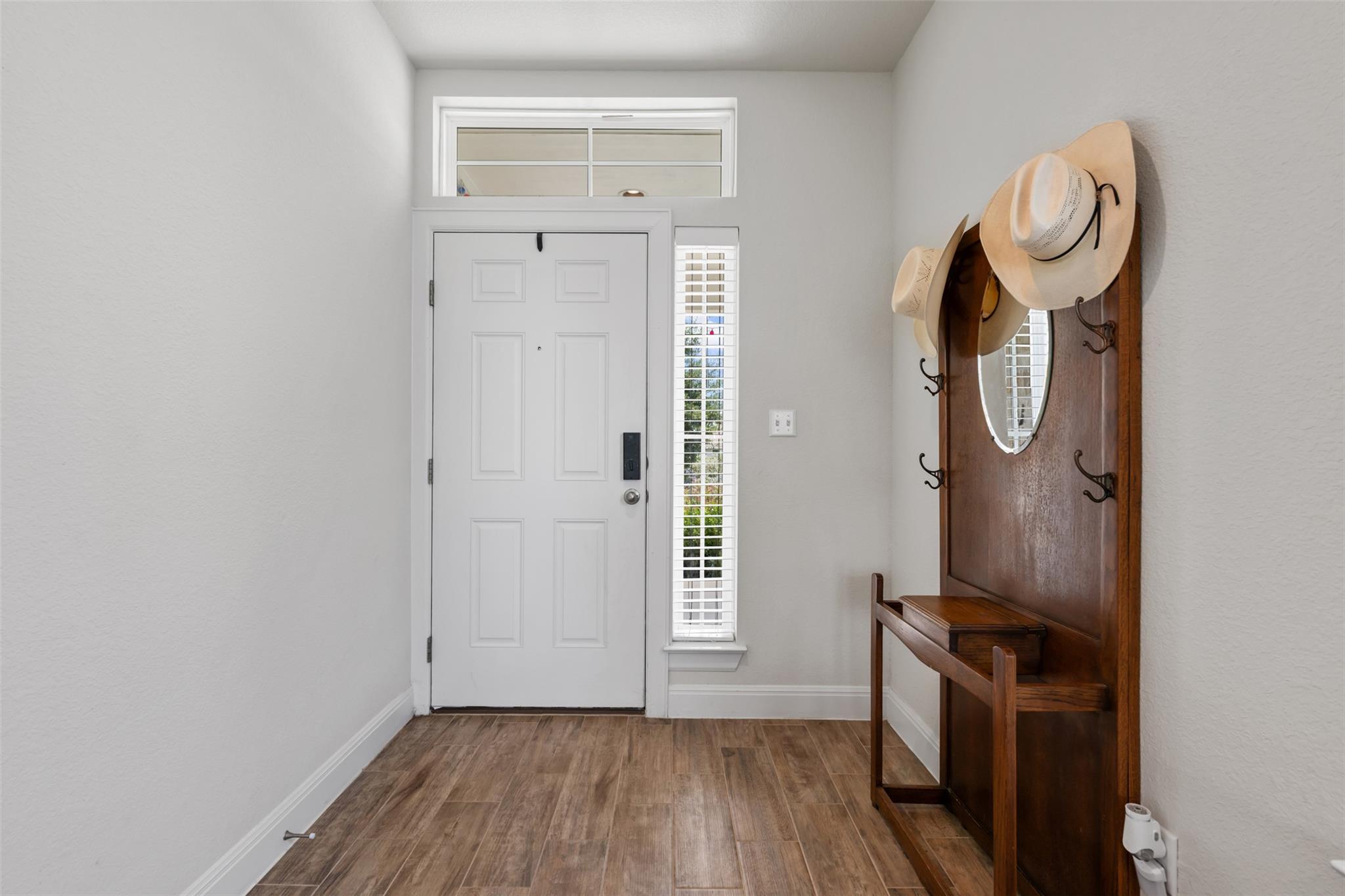 113 Oakstone DR — photo 5