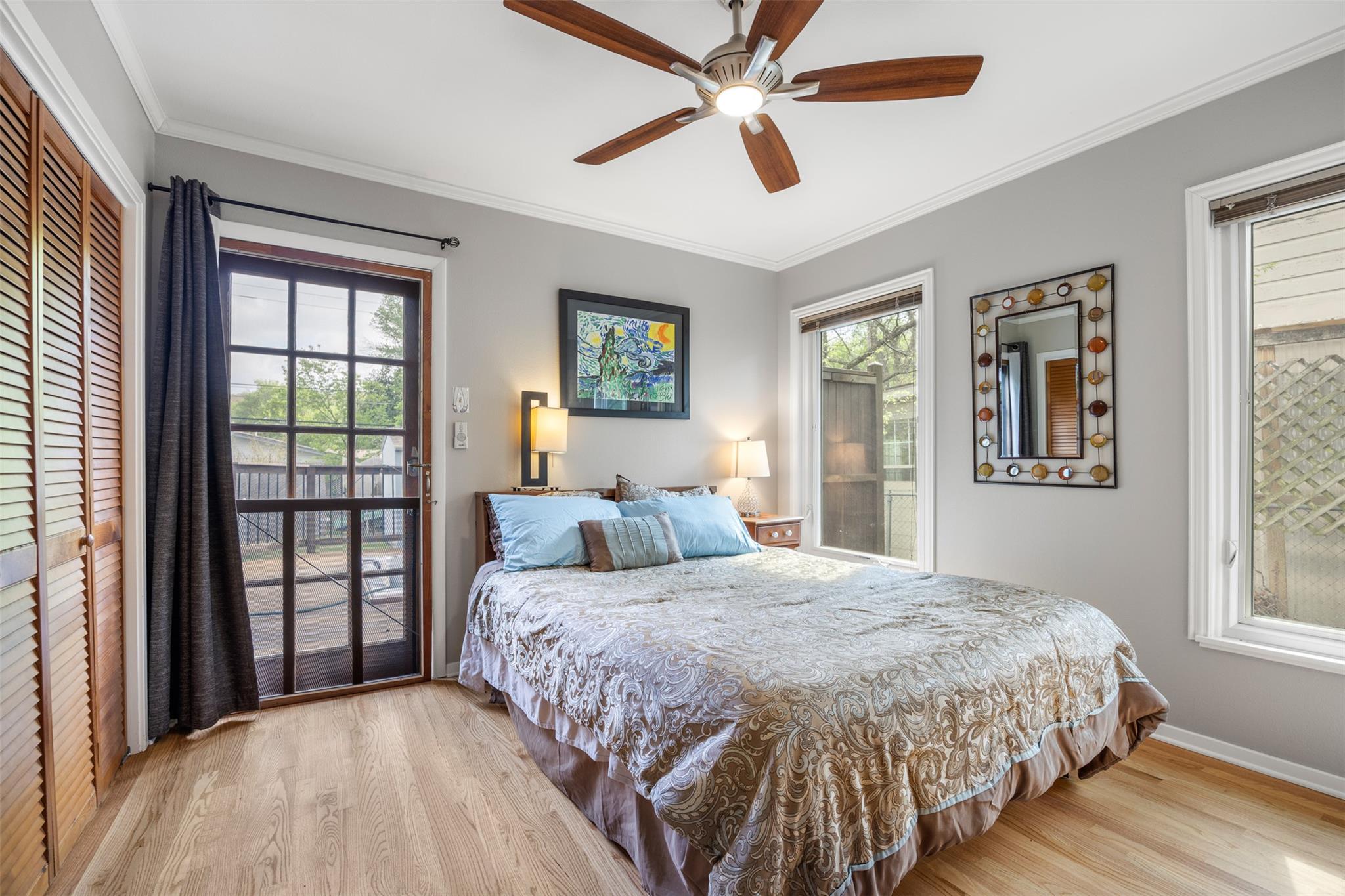 2410 Elmglen DR — photo 5