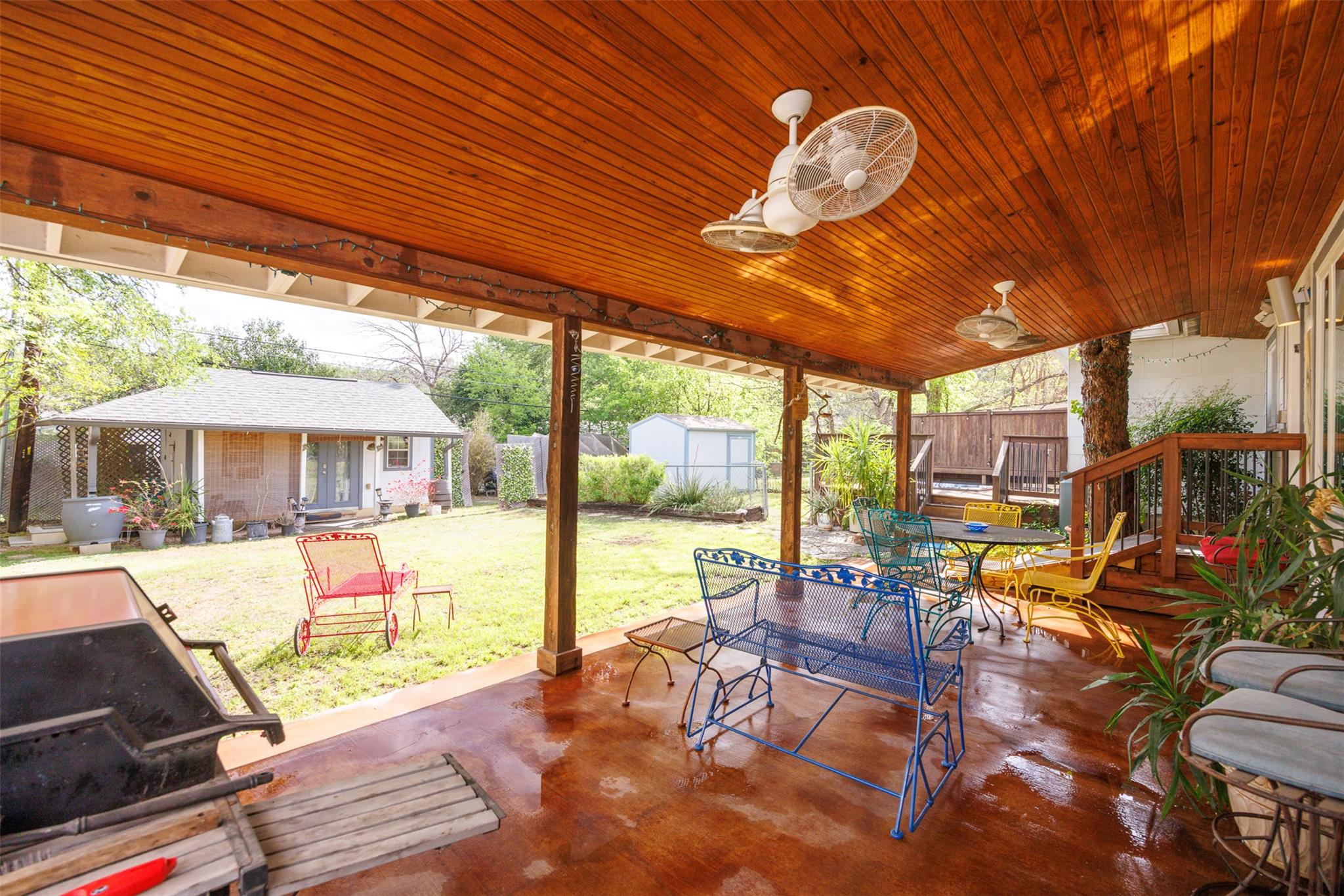 2410 Elmglen DR — photo 4