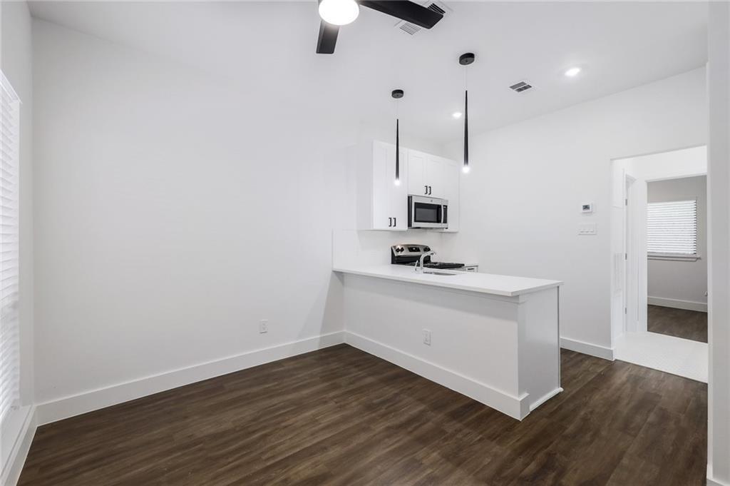 908 Poplar ST #105 — photo 4
