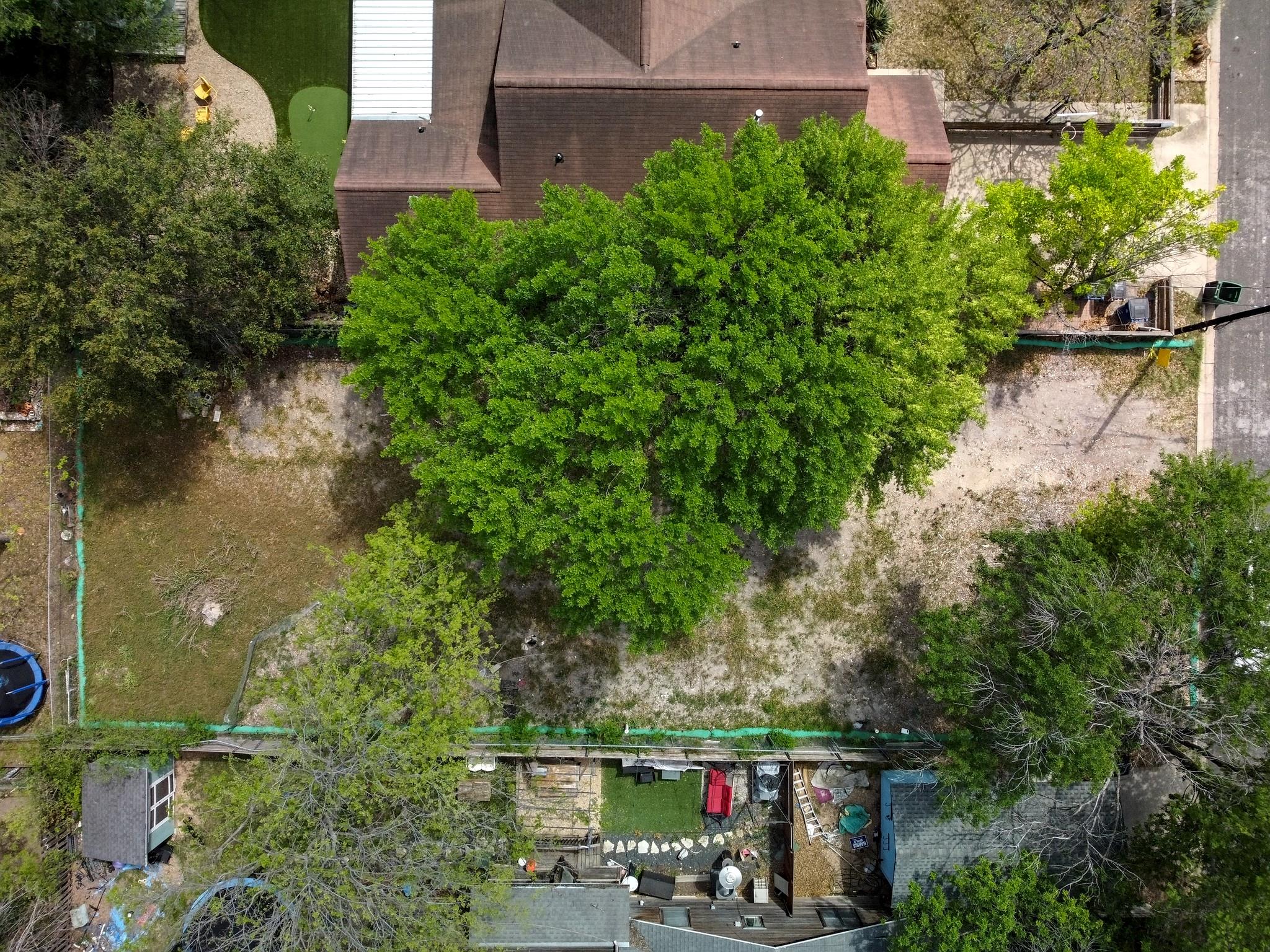 304 Ben Howell DR — photo 4
