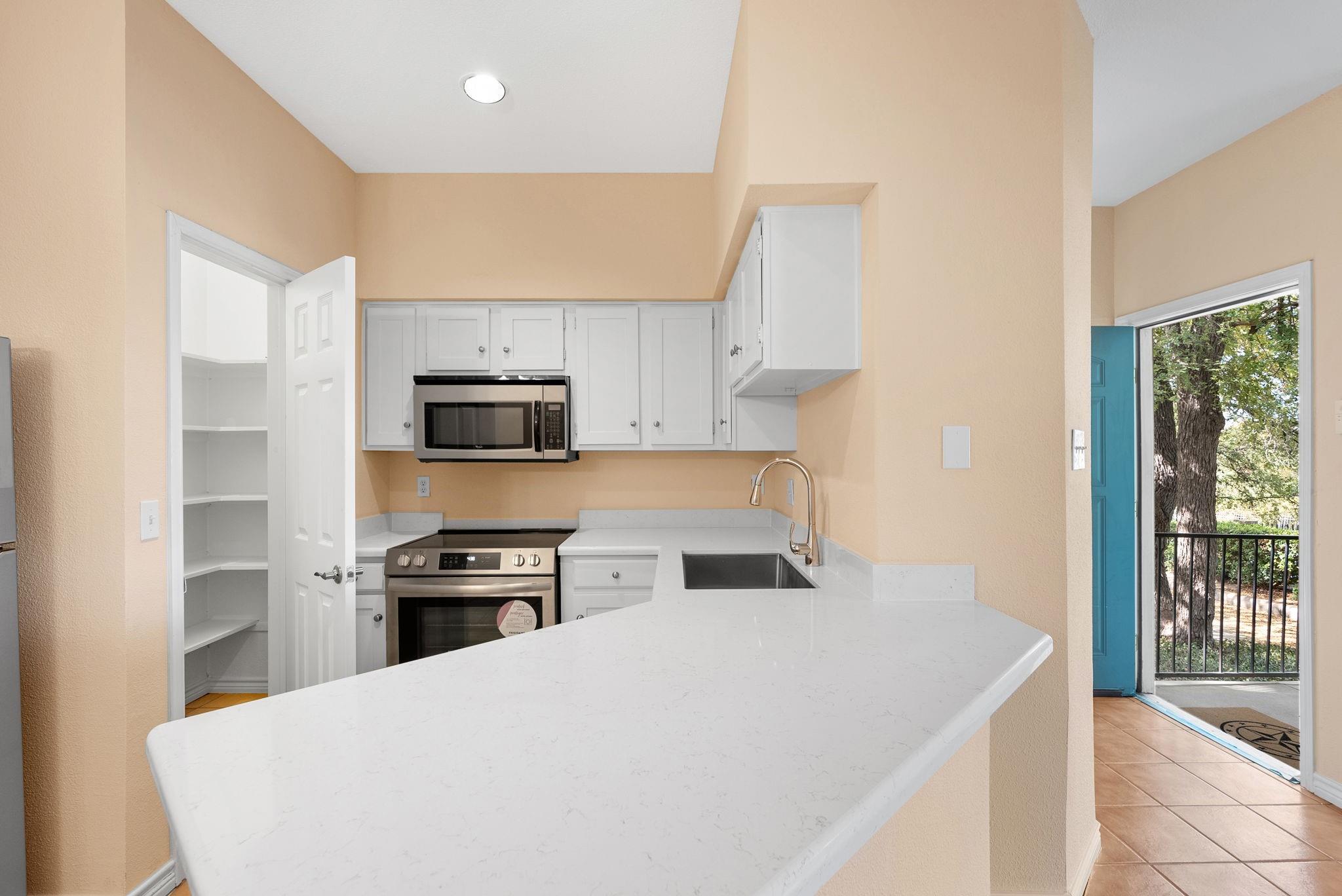 2450 Wickersham LN #109 — photo 4