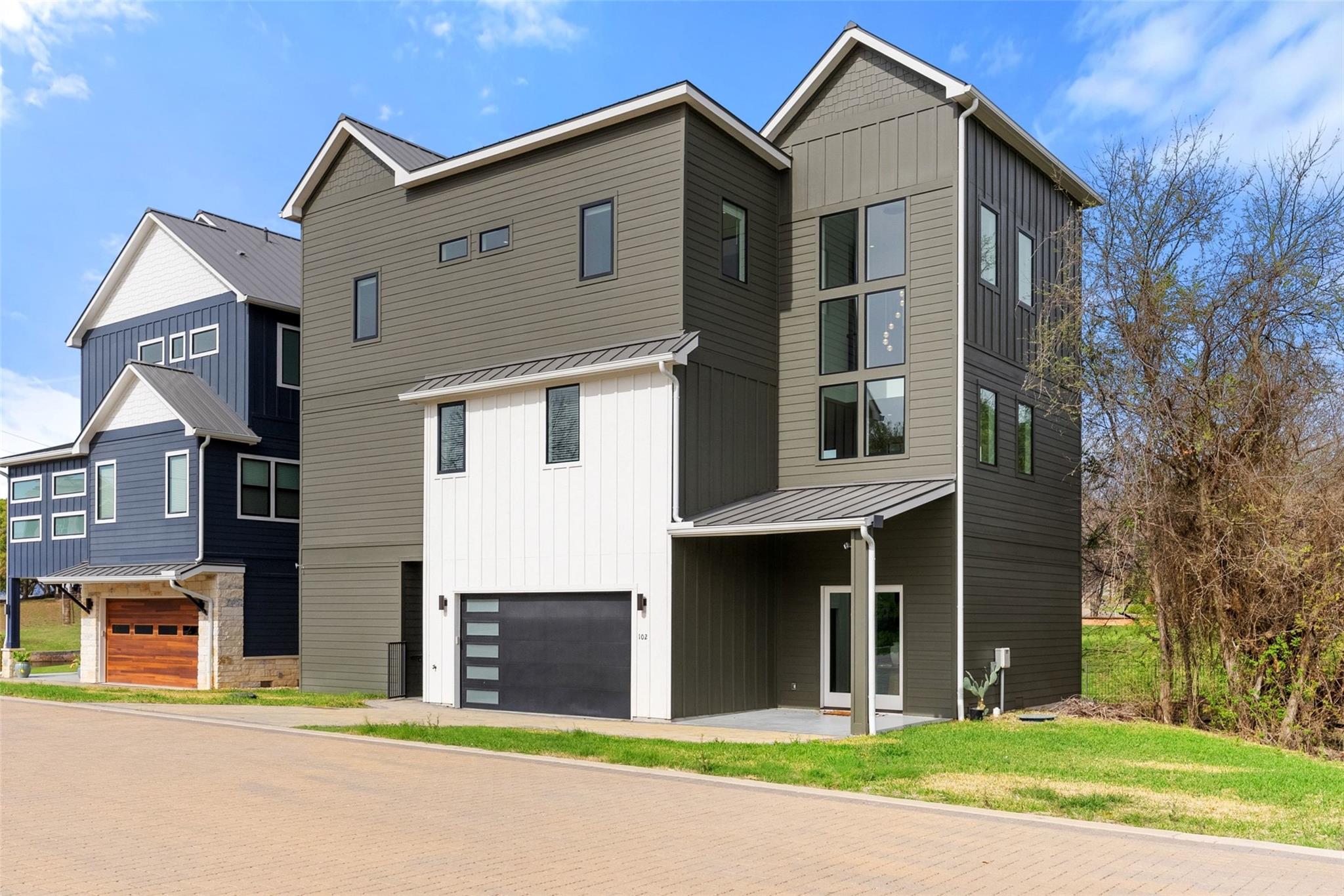 102 Cypress Shore Lane LN — photo 3