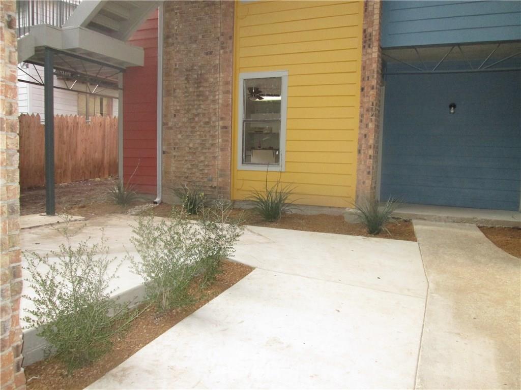 513 South Park DR #103 — photo 3