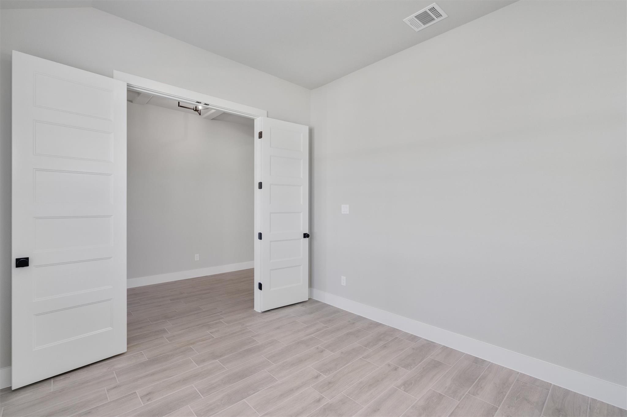 224 Scenic Hills CIR — photo 5