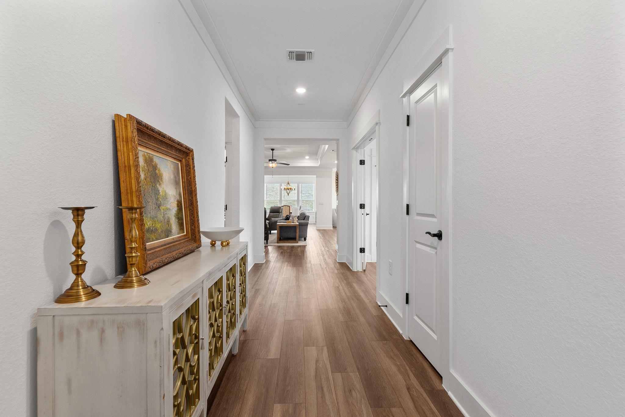 640 Martingale ST — photo 5