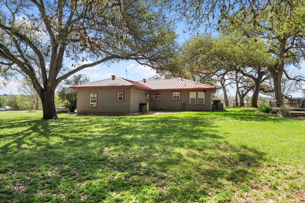 312 Gerald DR — photo 3