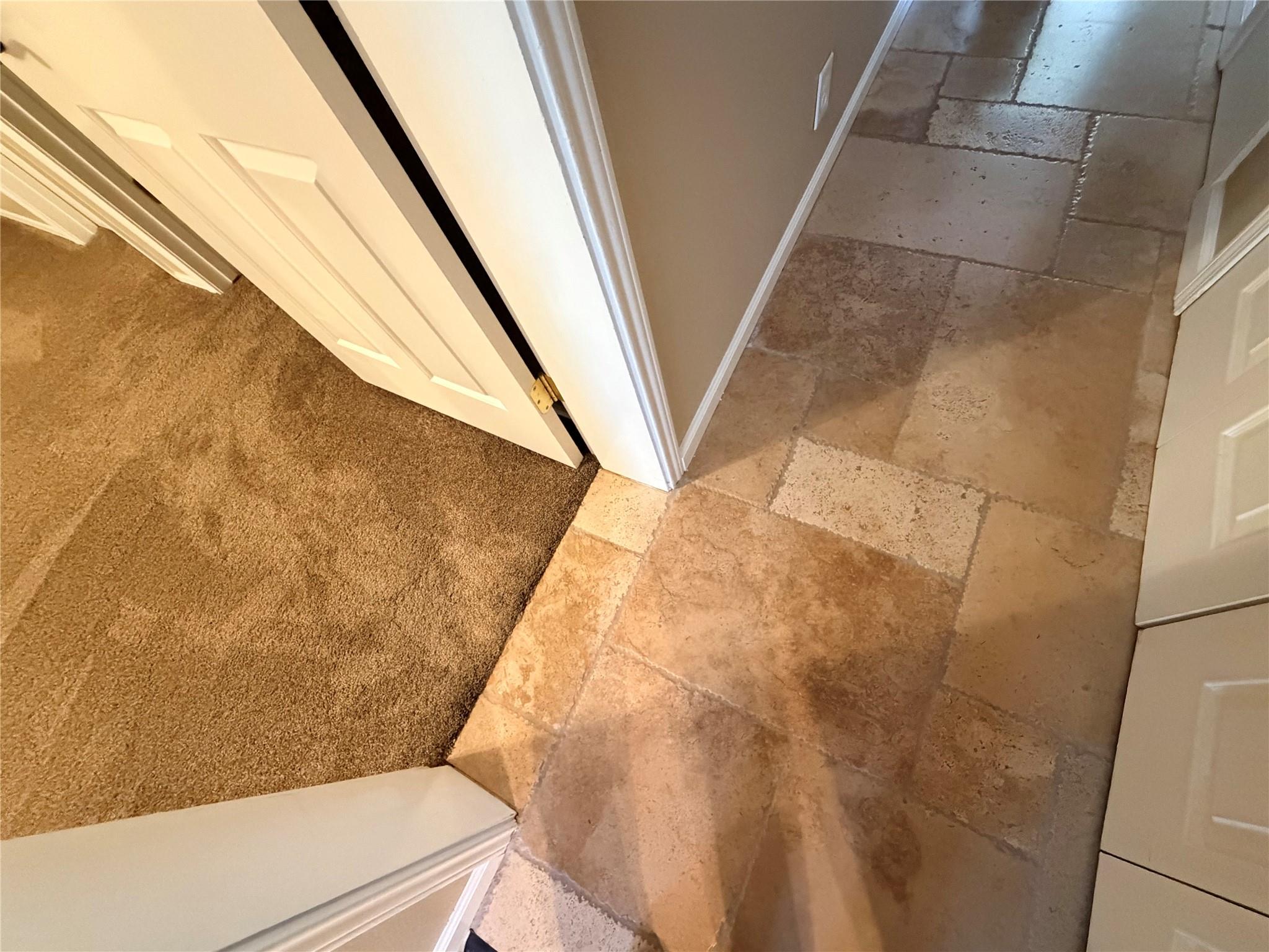 3103 Whisper Oaks LN #A & B — photo 3