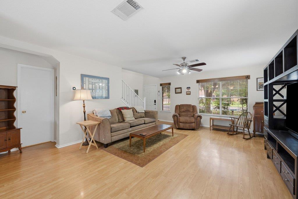 11432 Hillhaven DR — photo 4