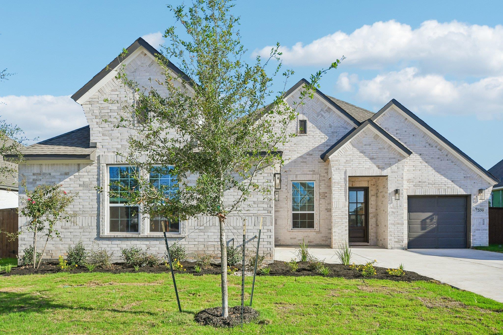 209 Firethorn RD